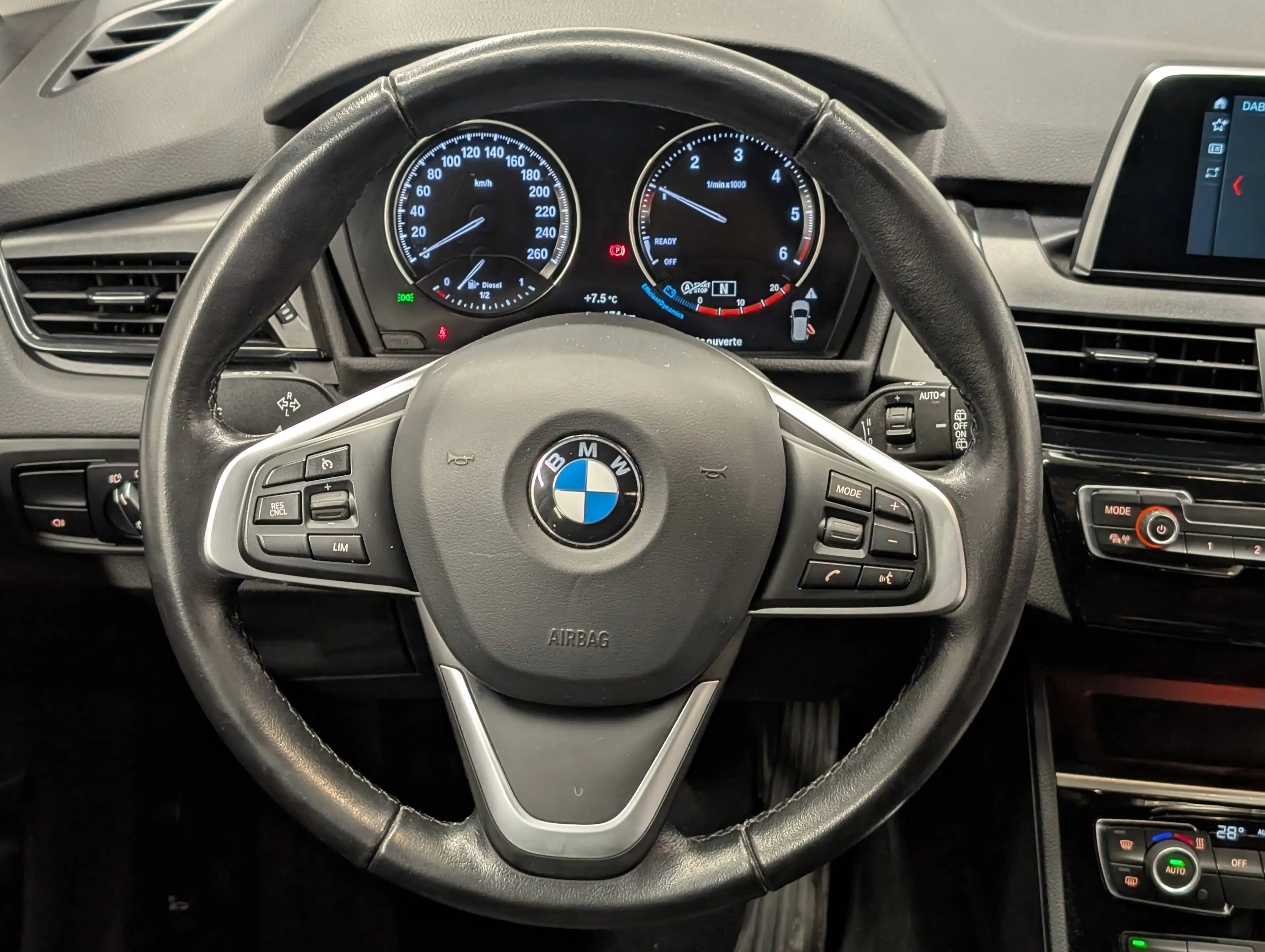BMW 216 d Active Tourer***NAVI-FULL LED-SIEGES SPORT*** — photo 9