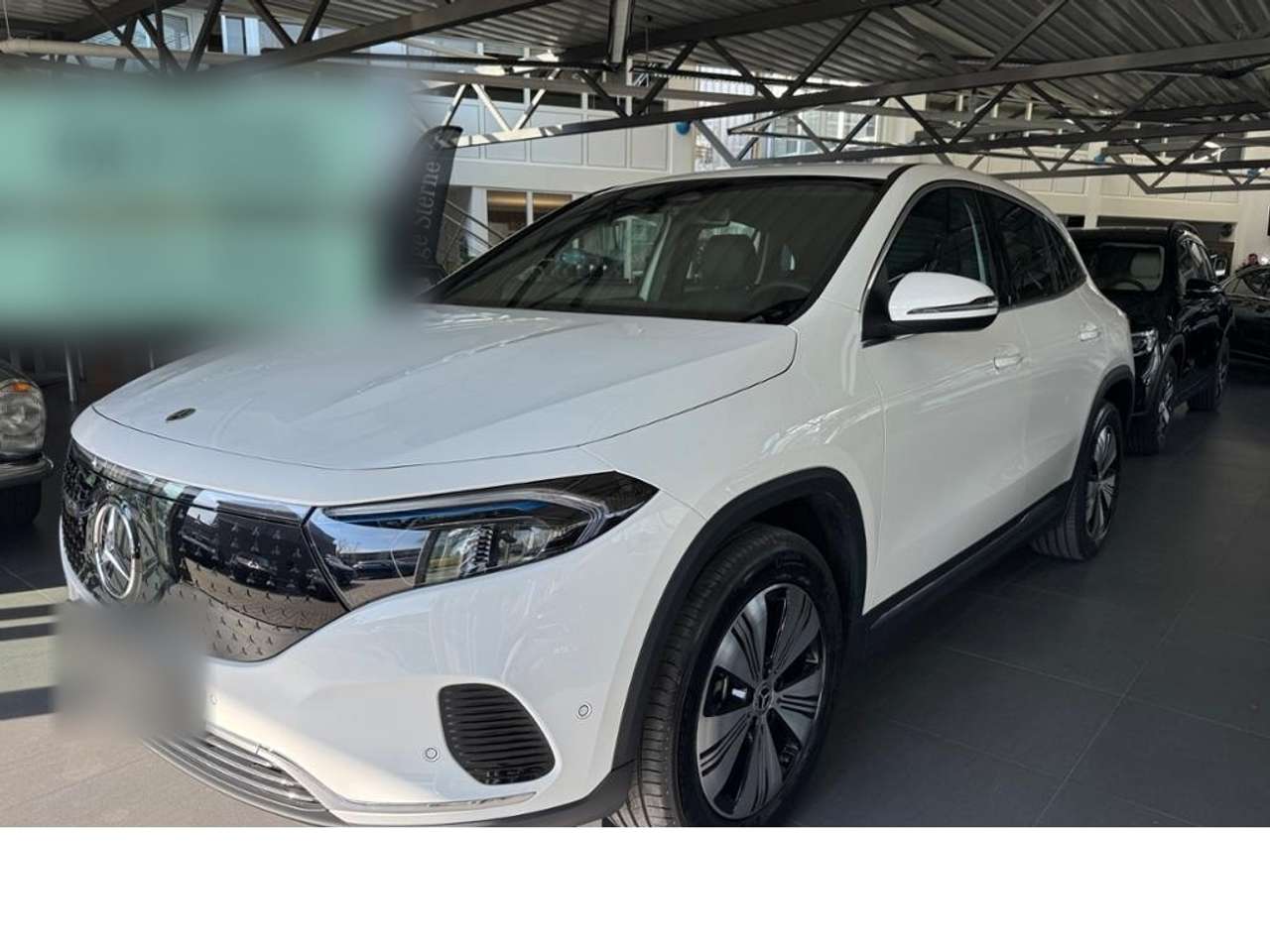 Mercedes-Benz-EQA 350-4M Progressive Distronic Vo Kamera BONUS