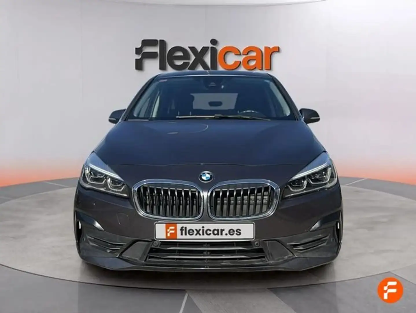 BMW 216 i -   5P  (2021 ) Gris - 2
