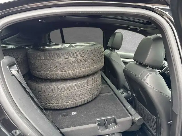 Alfa Romeo Stelvio view 8