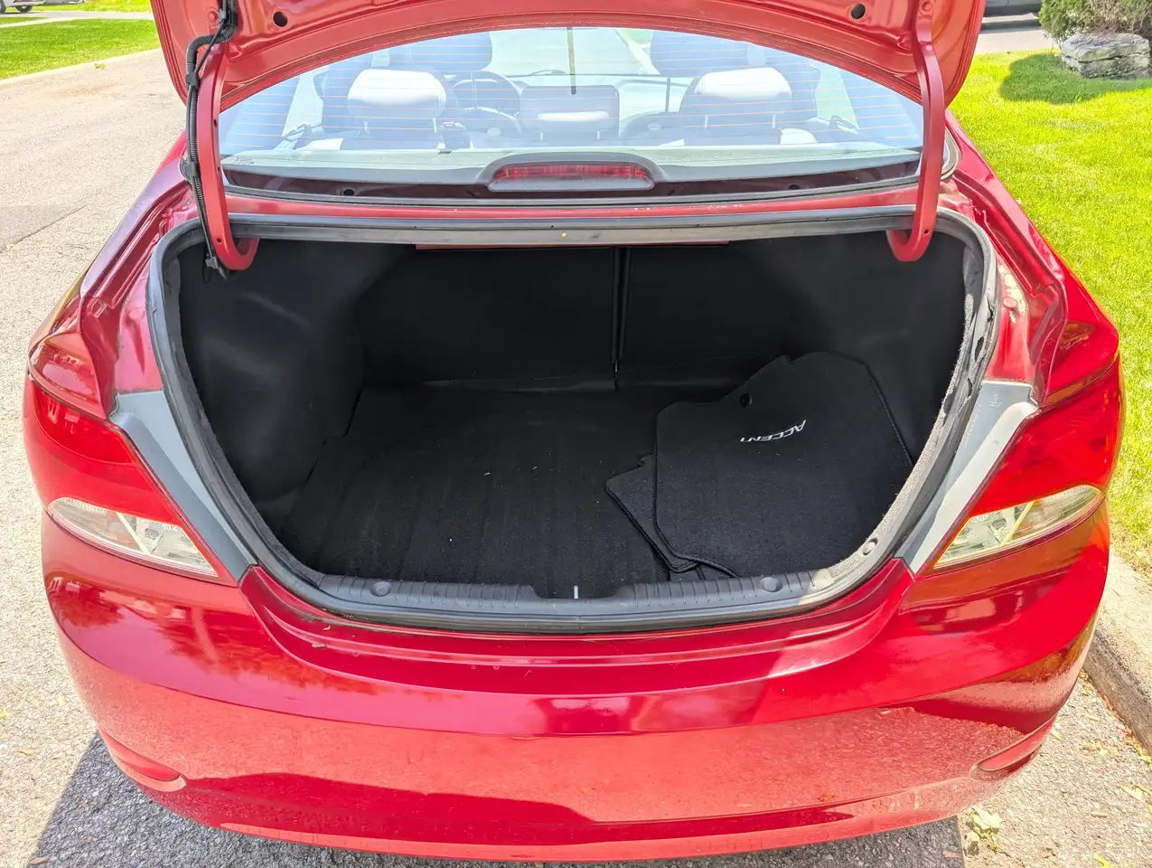 Hyundai ACCENT снимка Hyundai ACCENT