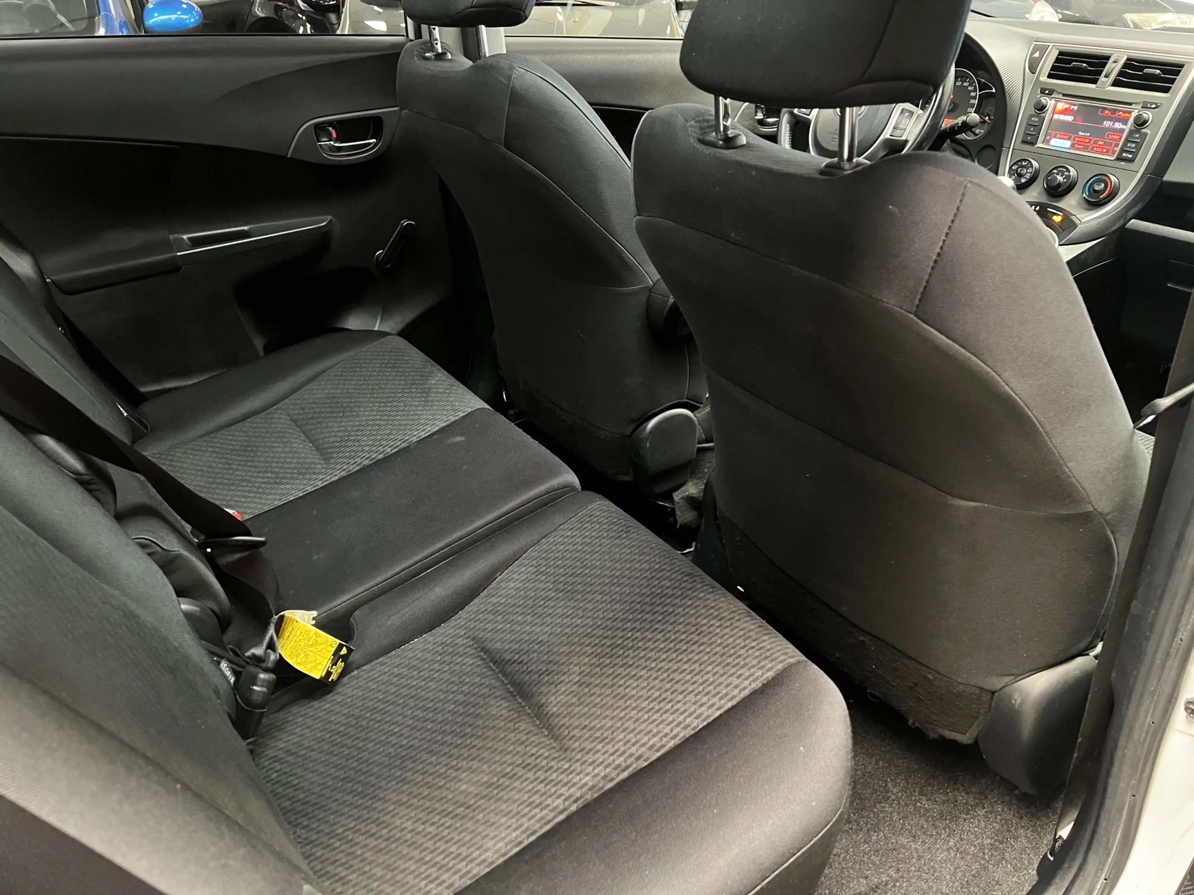 Toyota Verso-S 1.3 VVT-i Dynamic - PANO - Goed onderhouden - Rijk — photo 23