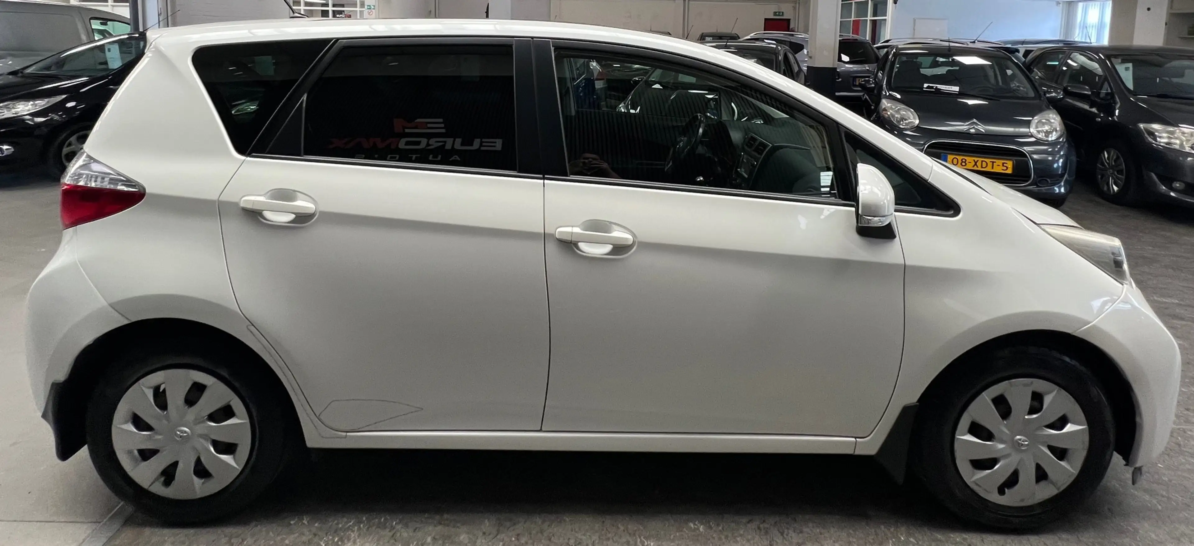 Toyota Verso-S 1.3 VVT-i Dynamic - PANO - Goed onderhouden - Rijk — photo 10