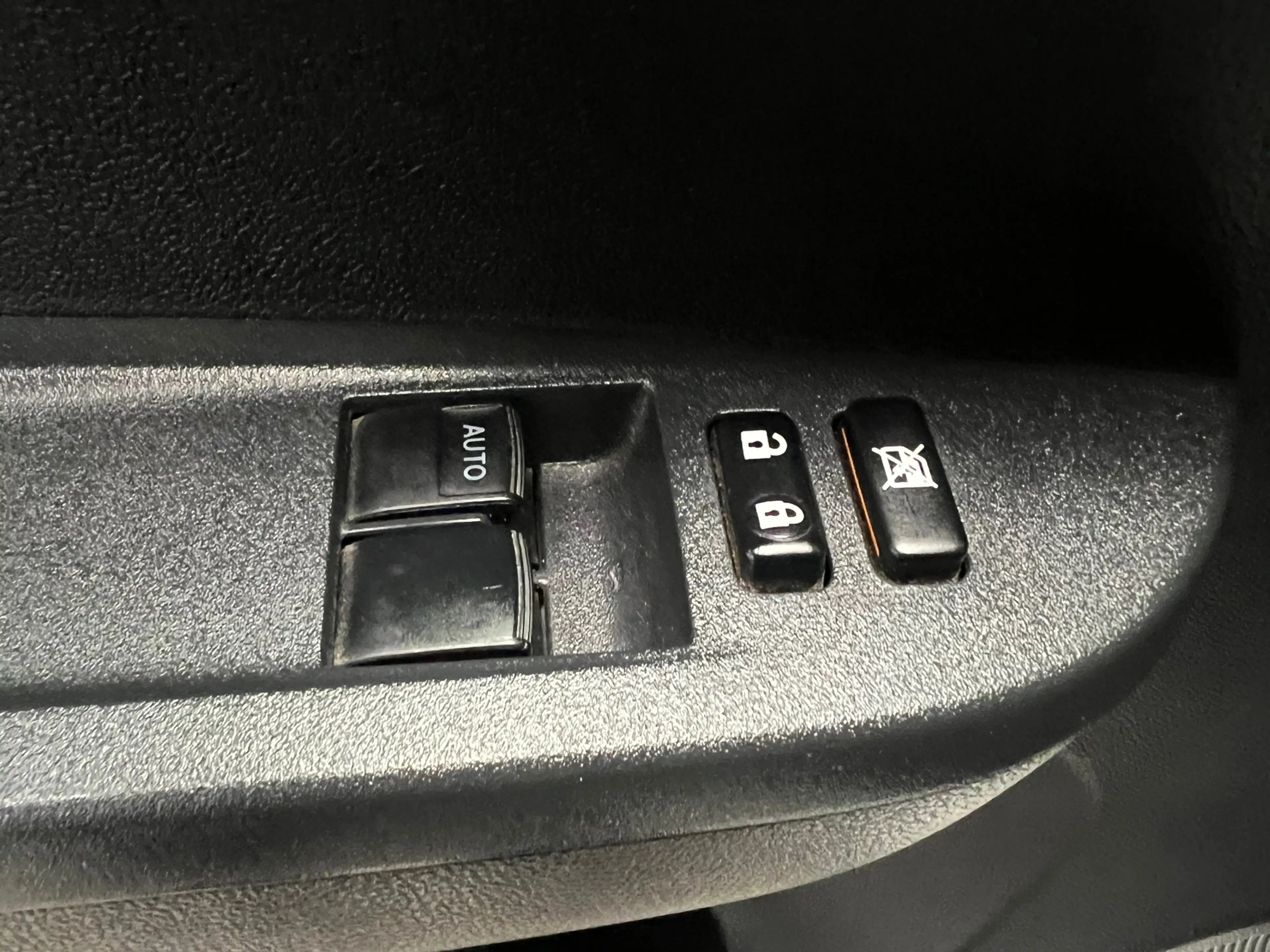 Toyota Verso-S 1.3 VVT-i Dynamic - PANO - Goed onderhouden - Rijk — photo 25