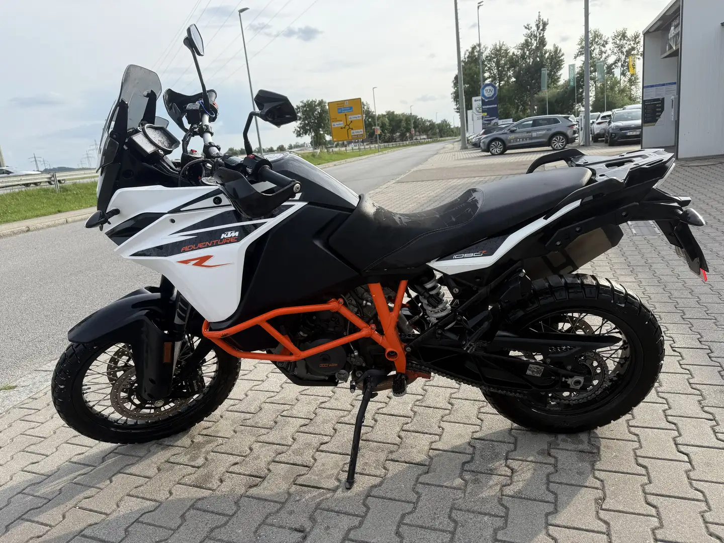 KTM 1090 Adventure Adventure R - 2