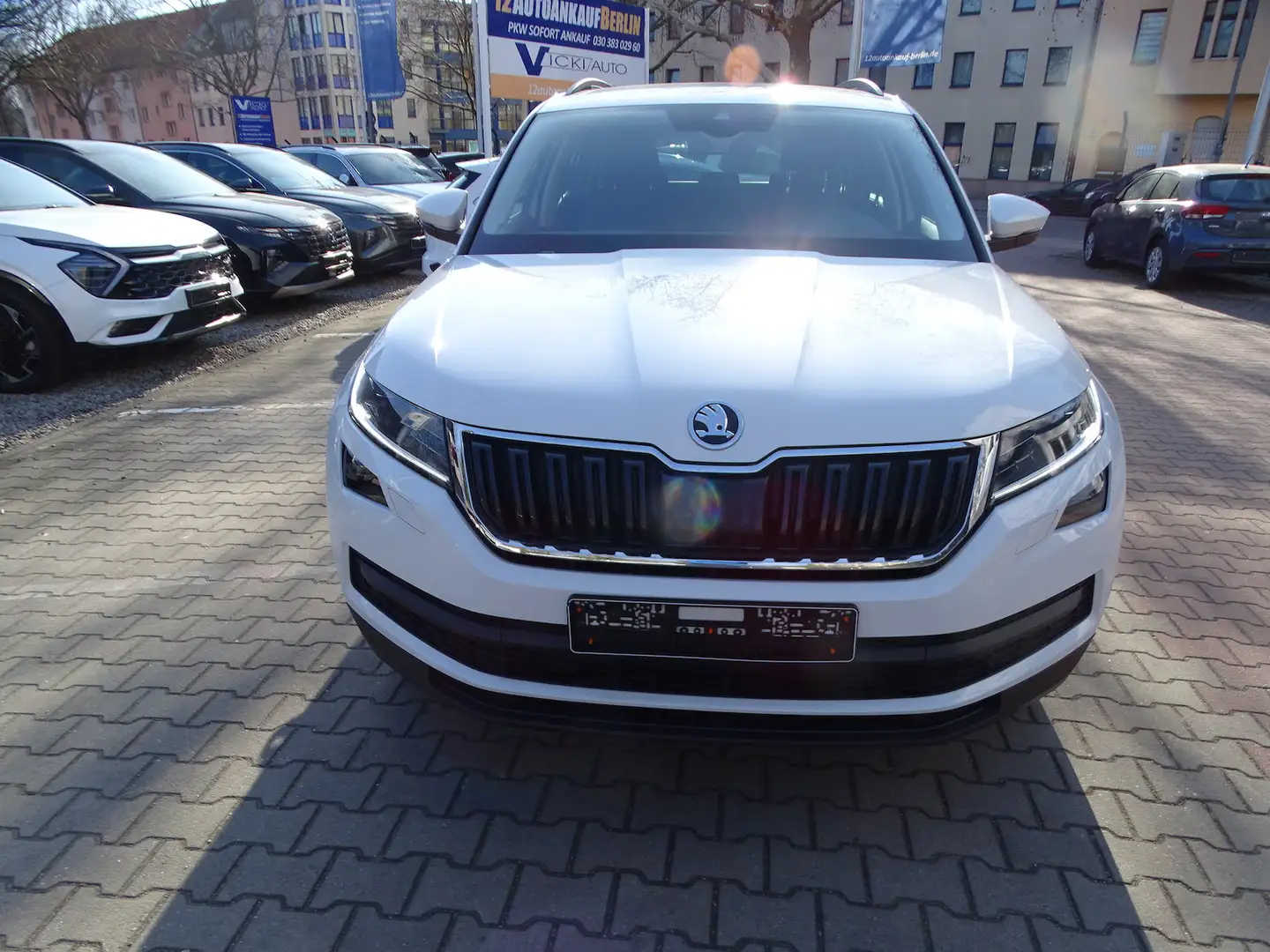 Skoda Kodiaq 1.5 TSI ACT Clever Automatik Weiß - 2