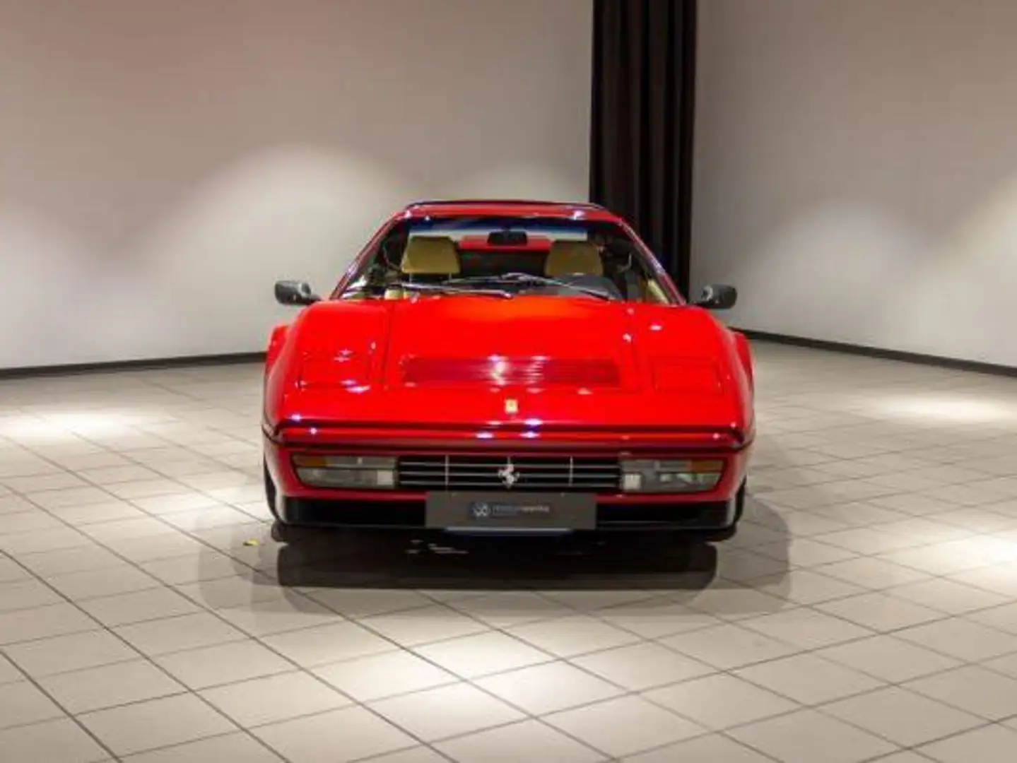 Ferrari 208 GTS Turbo Czerwony - 2