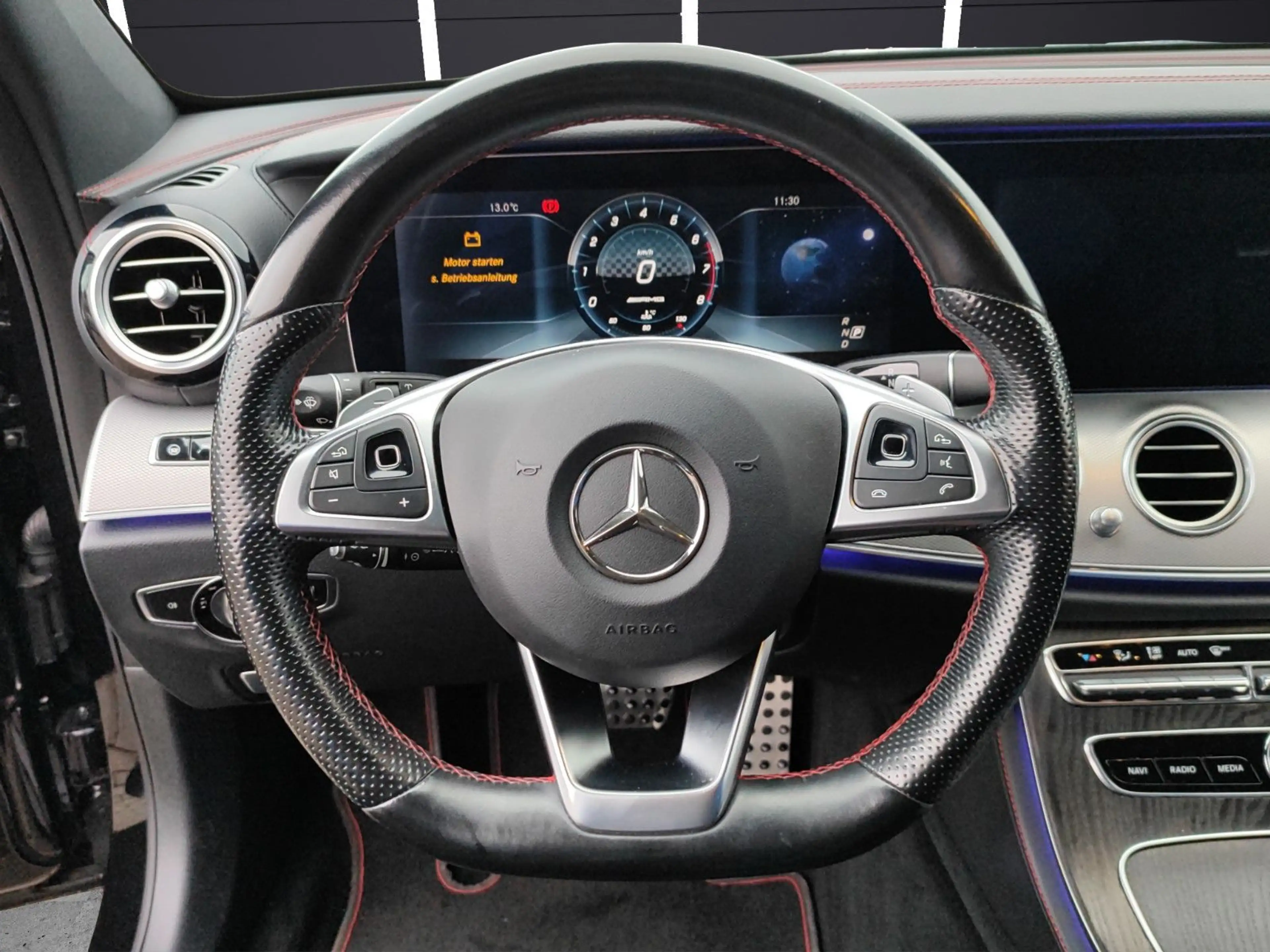 Mercedes-Benz E 43 AMG 4Matic*Head-up*Pano*360°*Ambiente* — photo 11