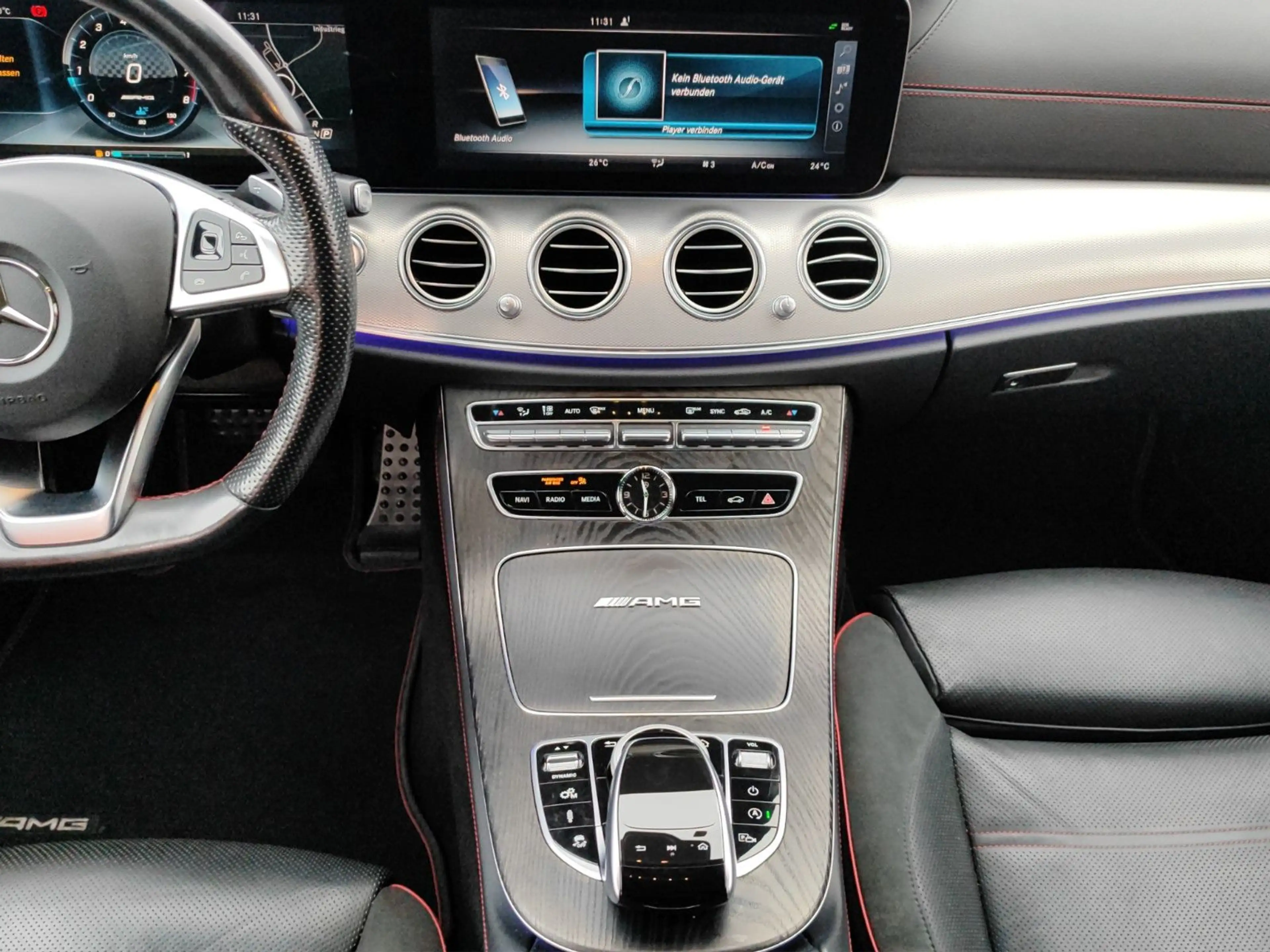 Mercedes-Benz E 43 AMG 4Matic*Head-up*Pano*360°*Ambiente* — photo 13
