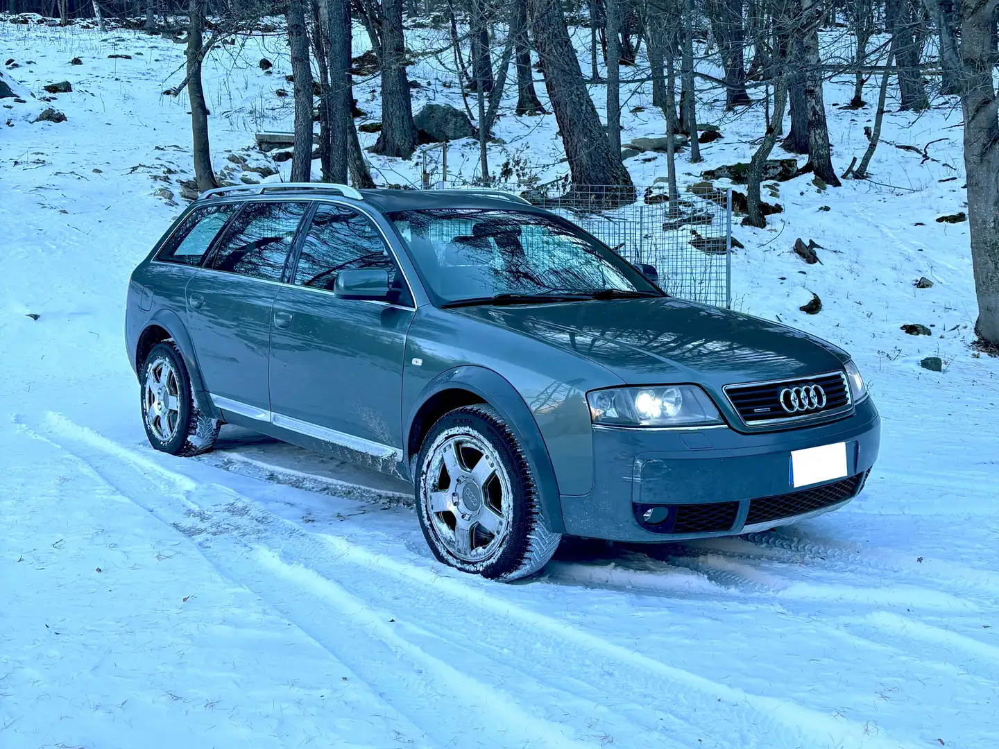 Audi A6 allroad C5 Vert - 2
