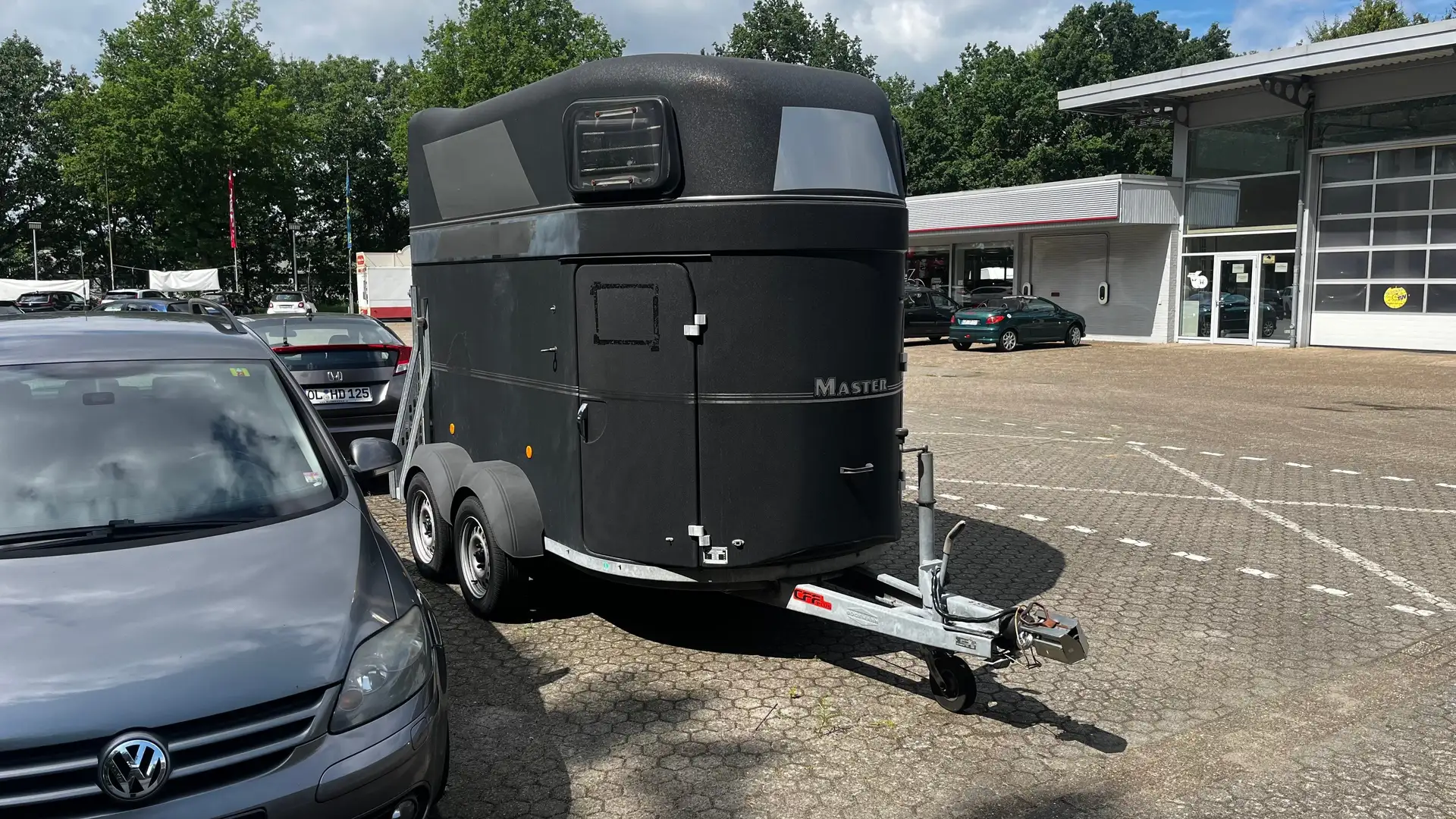 Böckmann Master S 2,4t 2-Pferdeanhänger Nero - 2