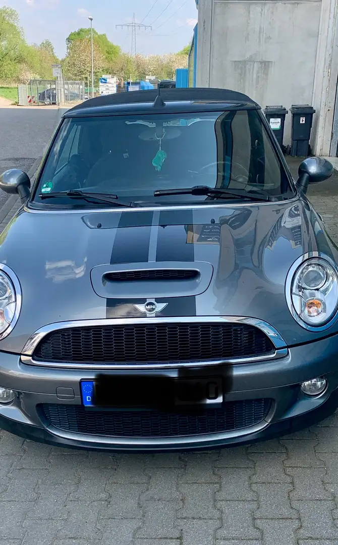 MINI Cooper S Cabrio Ausstattungspaket Chili Grau - 1