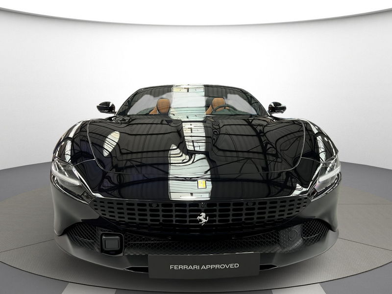 Ferrari Roma Spider / Lenkrad mit physischen Knöpfen — photo 3