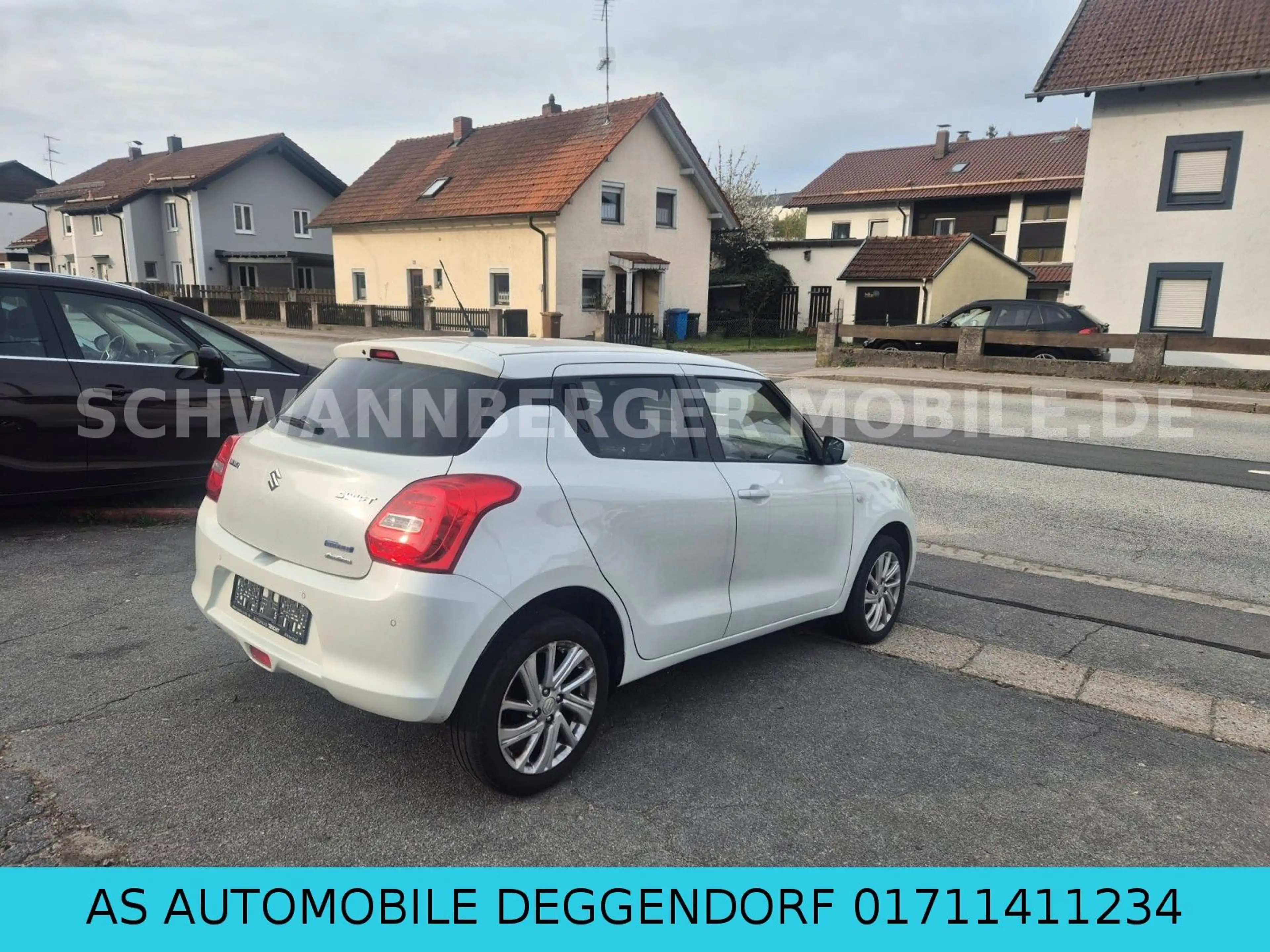 Suzuki Swift Comfort 4x4-KLIMA-KAMERA-NAVI-SHZ-1.HAND — photo 11