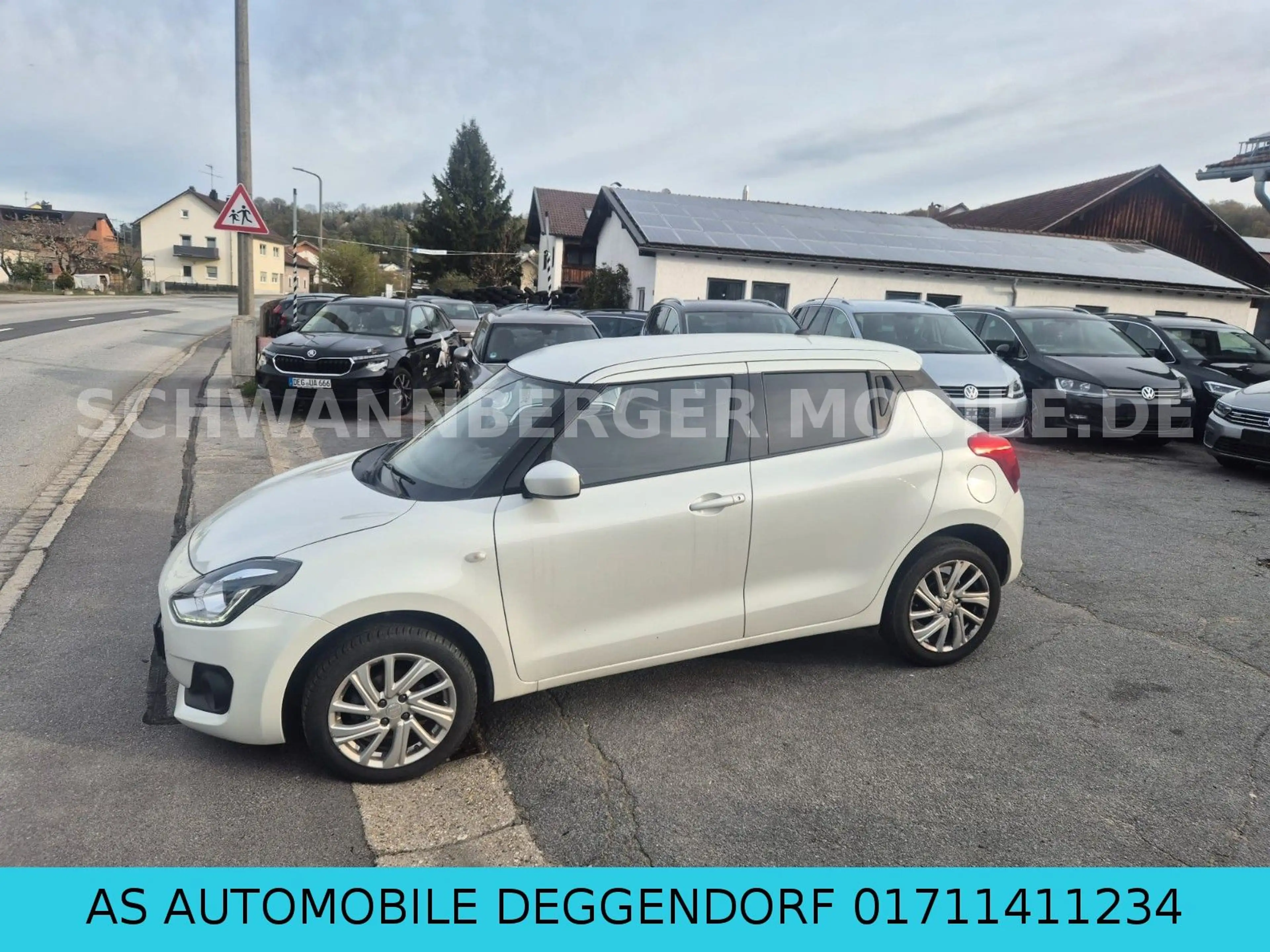 Suzuki Swift Comfort 4x4-KLIMA-KAMERA-NAVI-SHZ-1.HAND — photo 2
