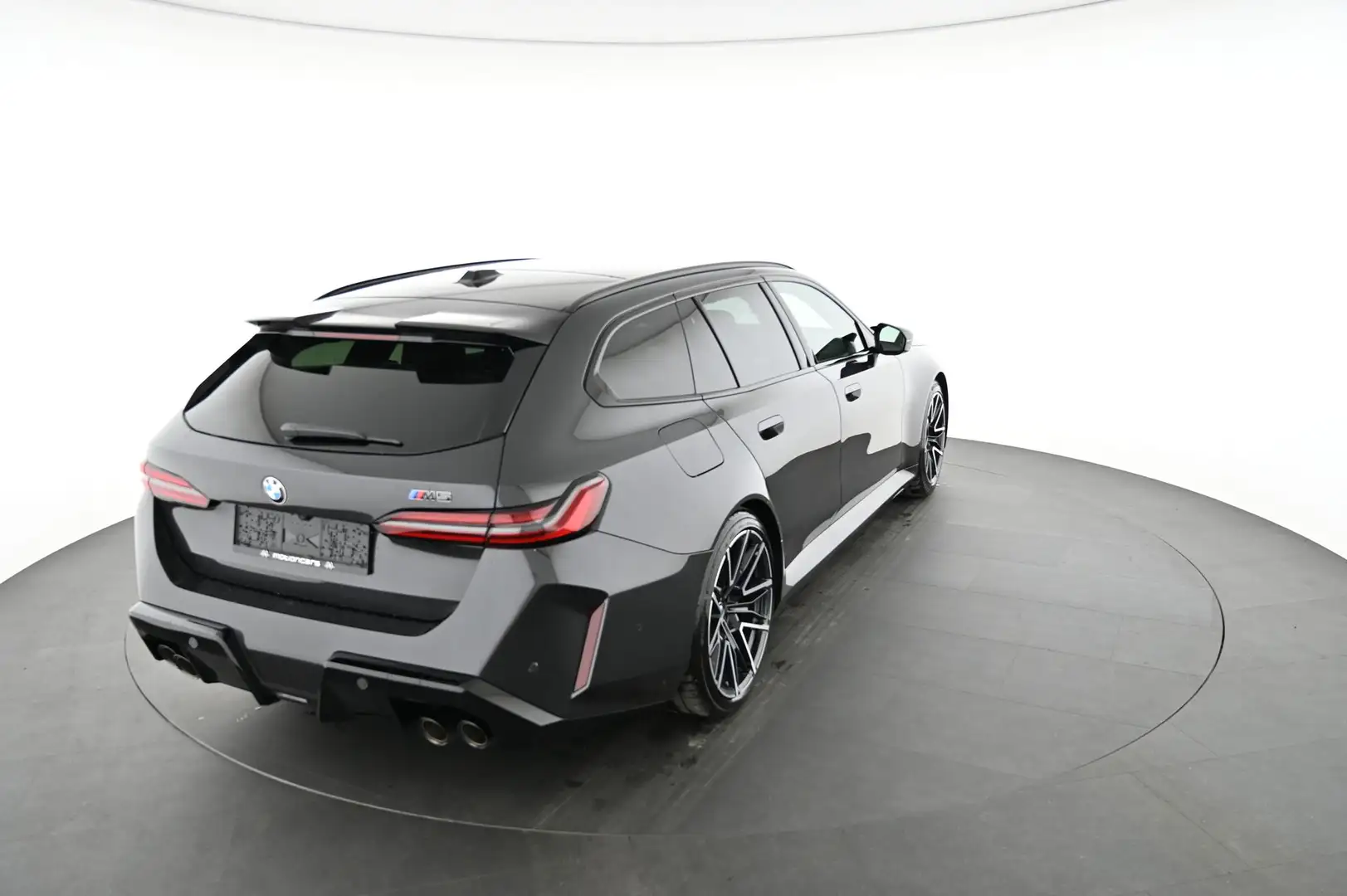 BMW M5 - M5 xDrive Grau - 2