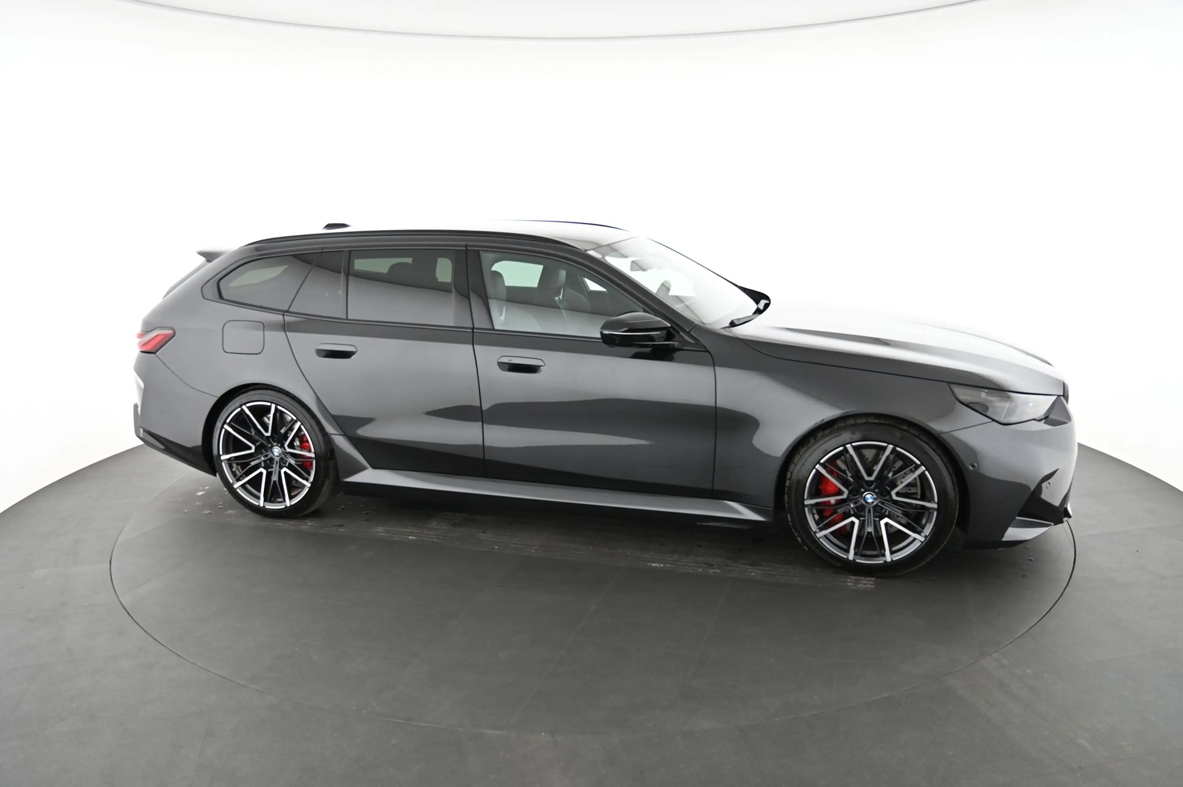 BMW M5 - M5 xDrive — photo 8