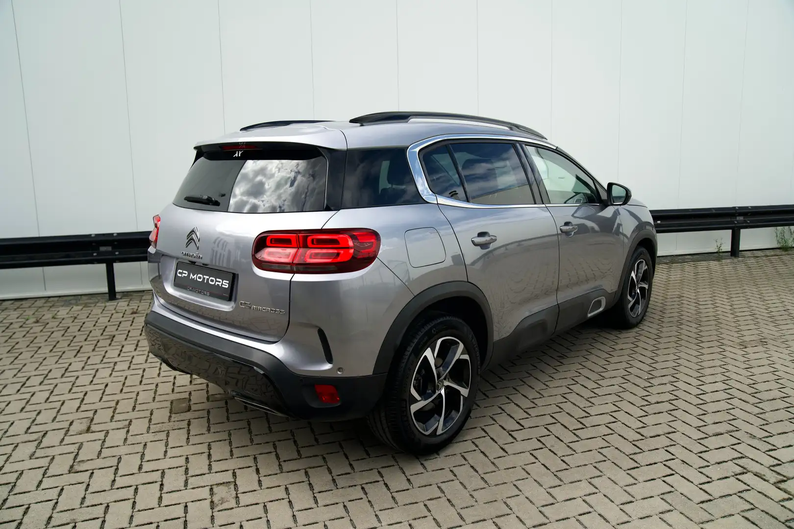 Citroen C5 Aircross LED | 360° CAMERA | CARPLAY | HISTORIEK | TOP!! Grijs - 2