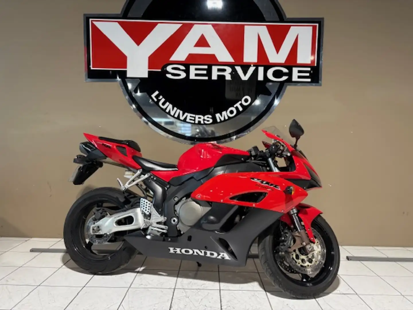 Honda Fireblade Piros - 1