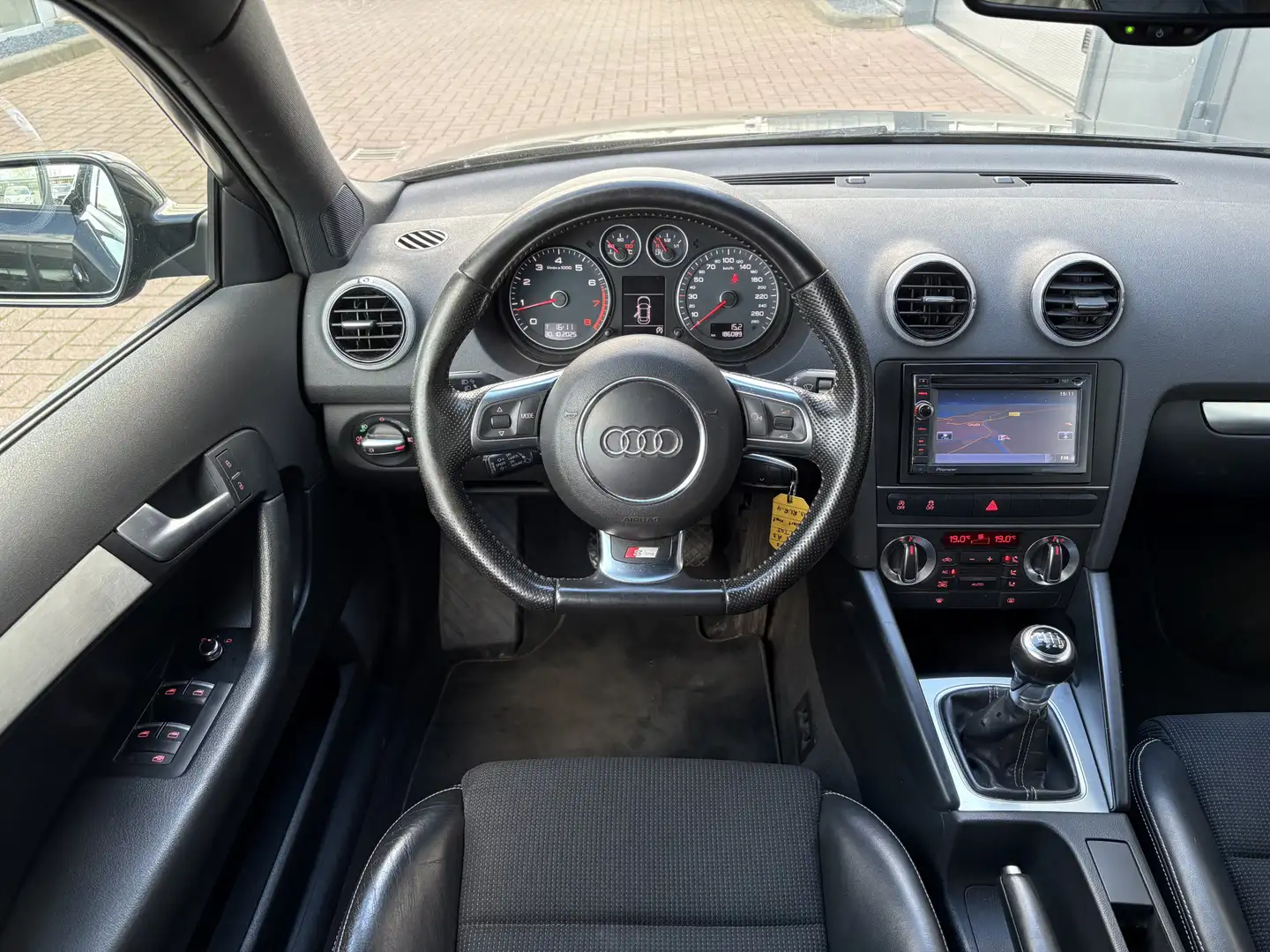 Audi A3 Sportback 1.4 TFSi Ambition Pro Line S 5-drs. LEDE Noir - 2