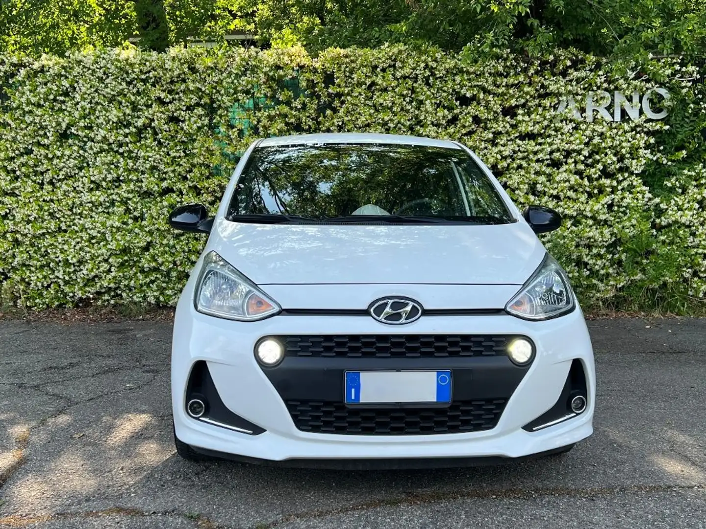 Hyundai i10 1.0 MPI Prime Weiß - 2