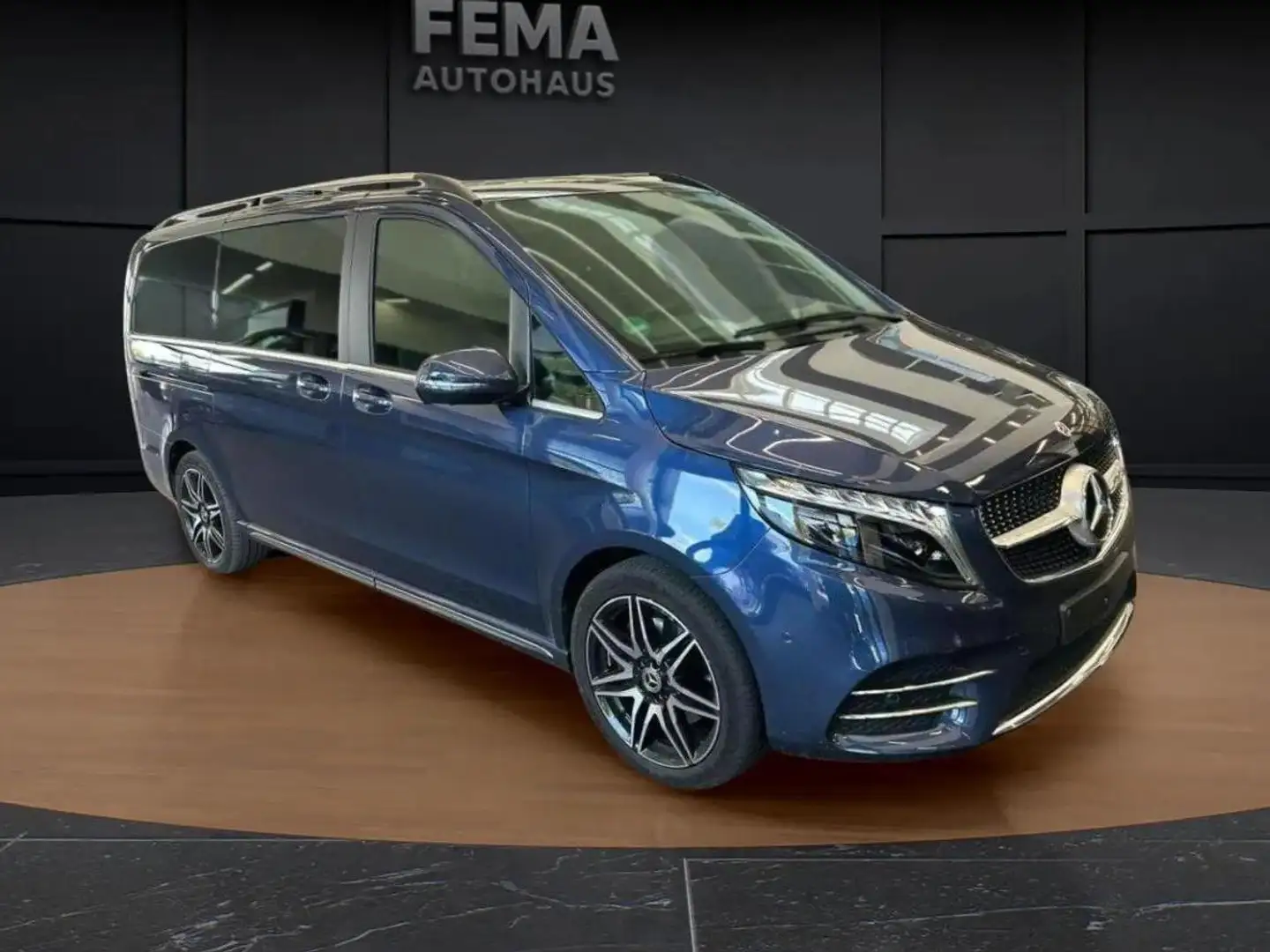 Mercedes-Benz V 300 lang 4Matic Avantgarde Edition MBUX+360°+LED+AH Azul - 1