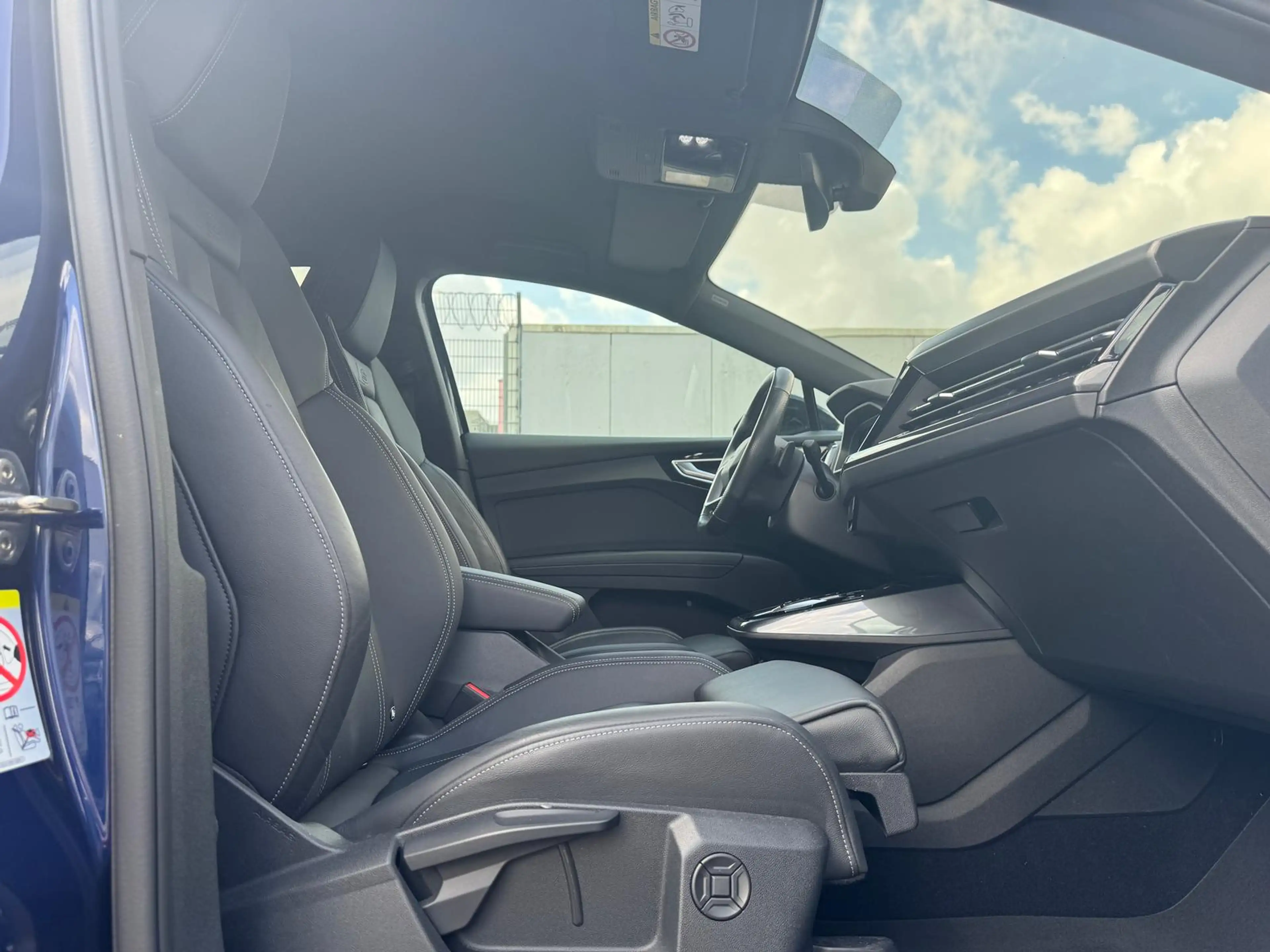 Audi Q4 e-tron Sportback 40 2x S line AHK HuD SONOS — photo 14