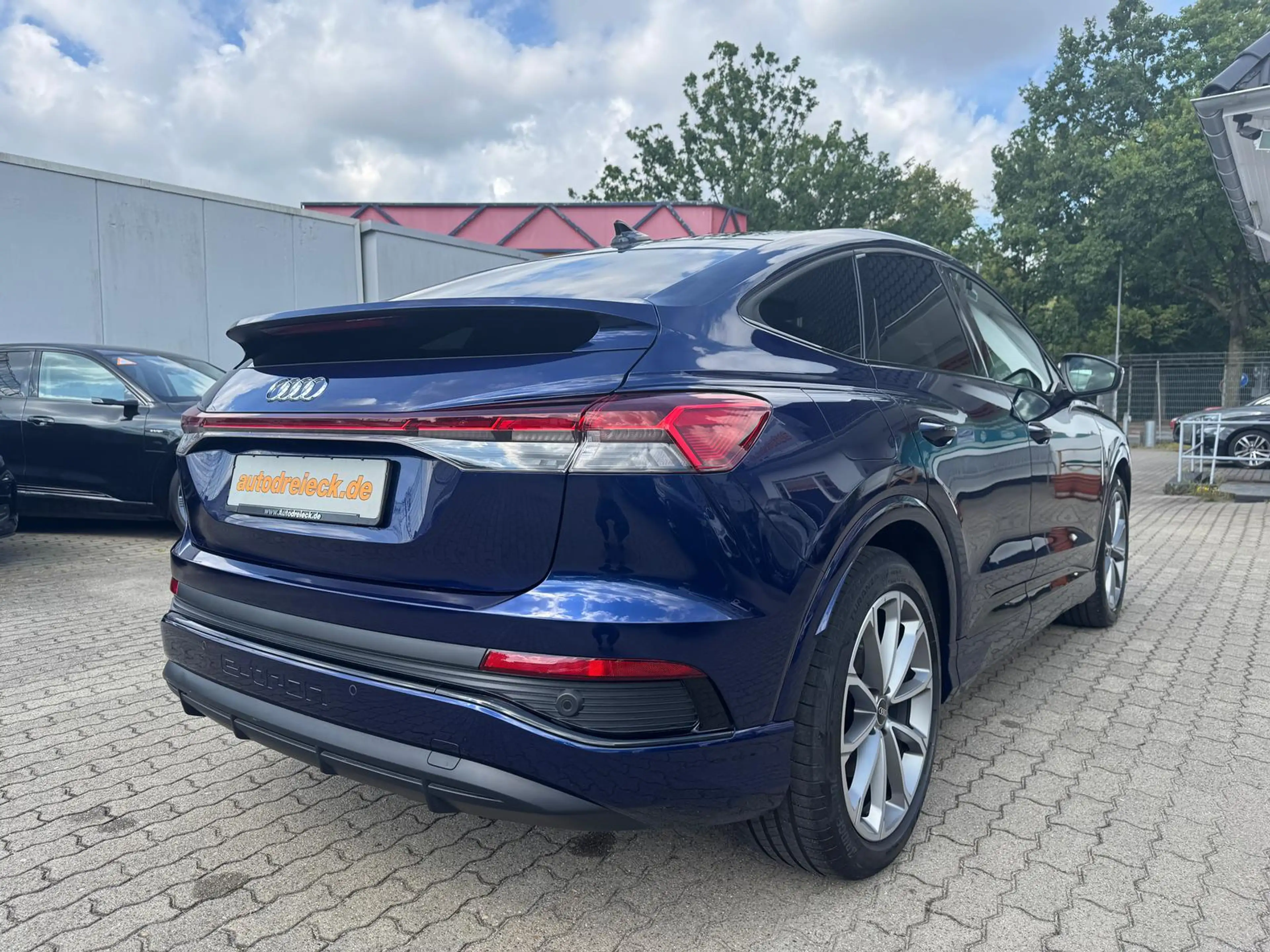 Audi Q4 e-tron Sportback 40 2x S line AHK HuD SONOS — photo 7