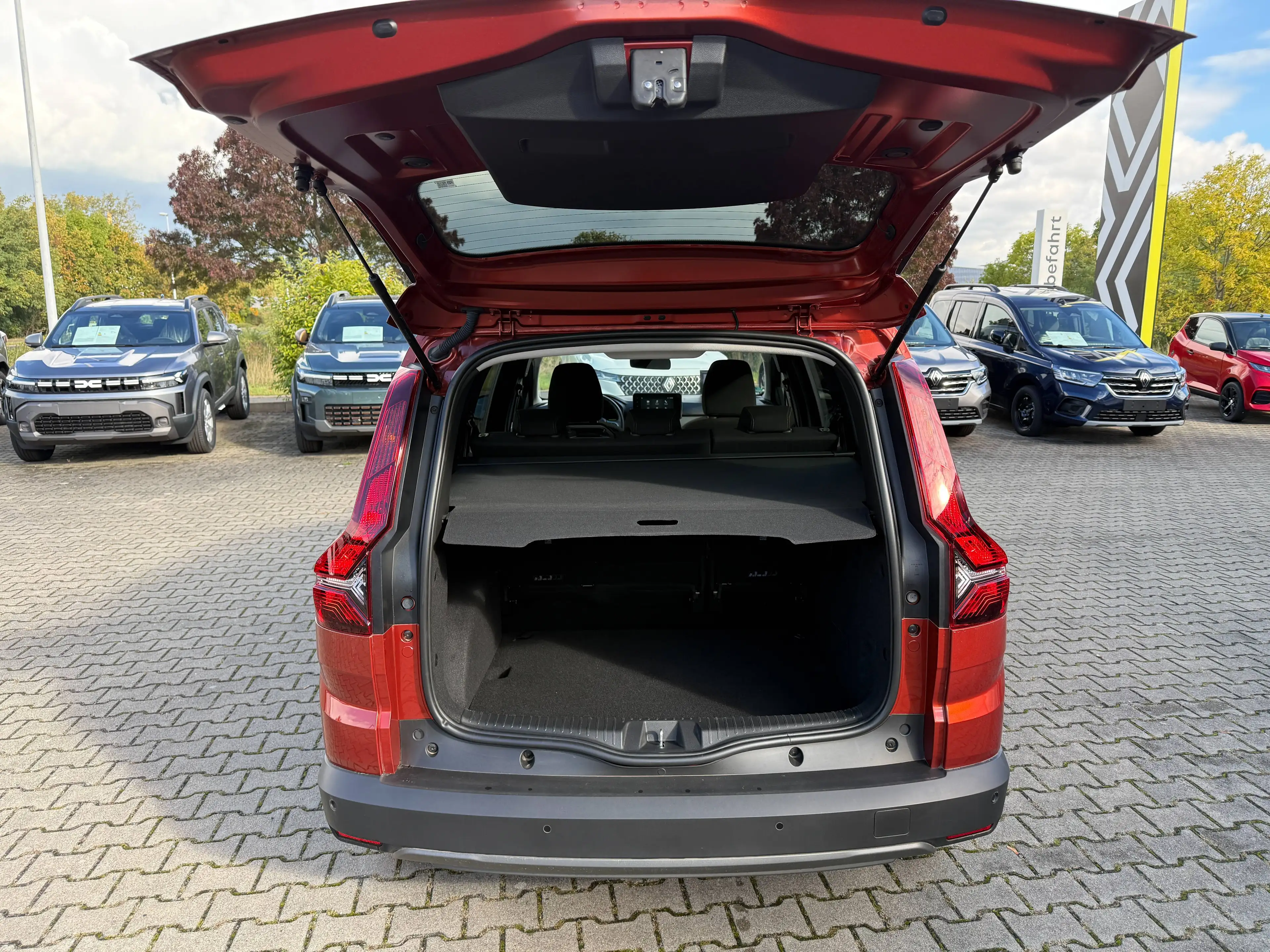 Dacia Jogger Extreme — photo 6