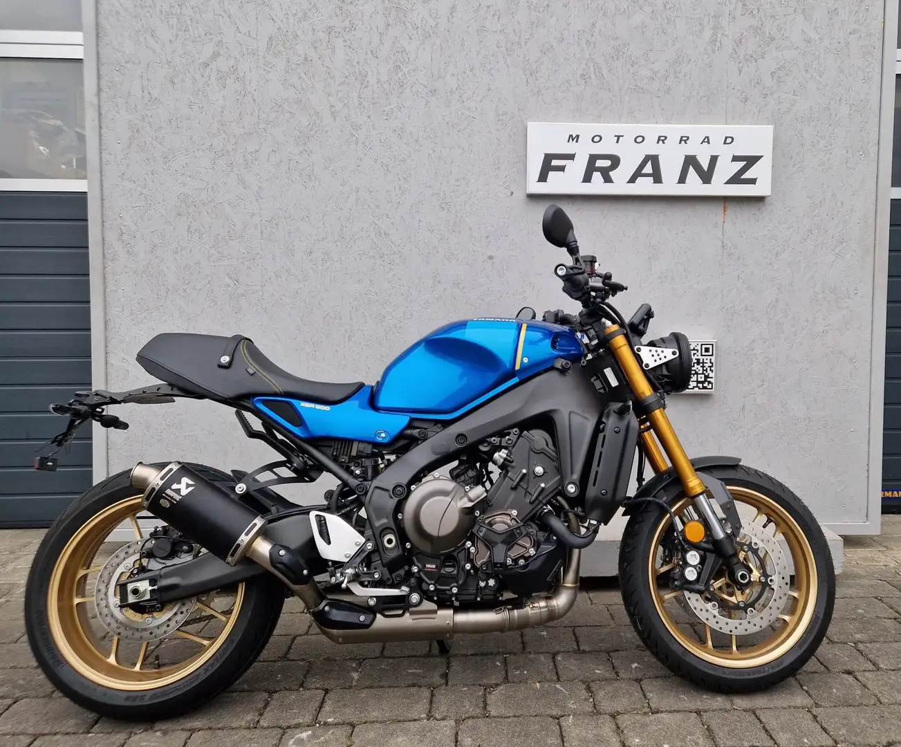 Yamaha XSR 900 Albastru - 1