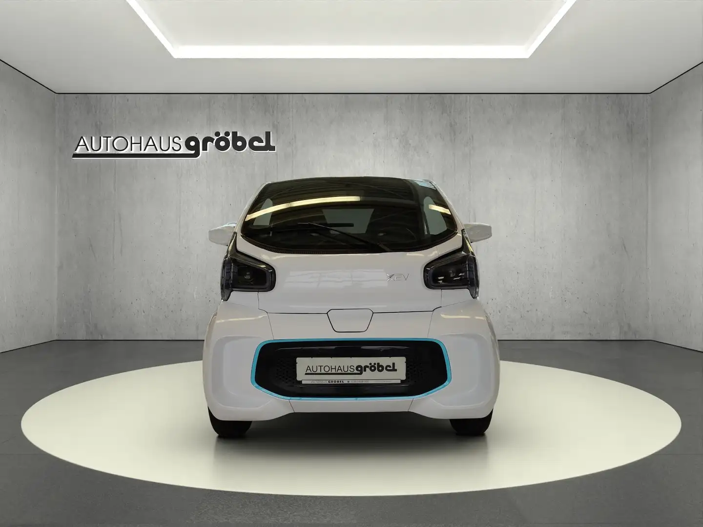 XEV Yoyo Luxury 2 Sitze Reichw. 150 km / 85km/h Weiß - 2