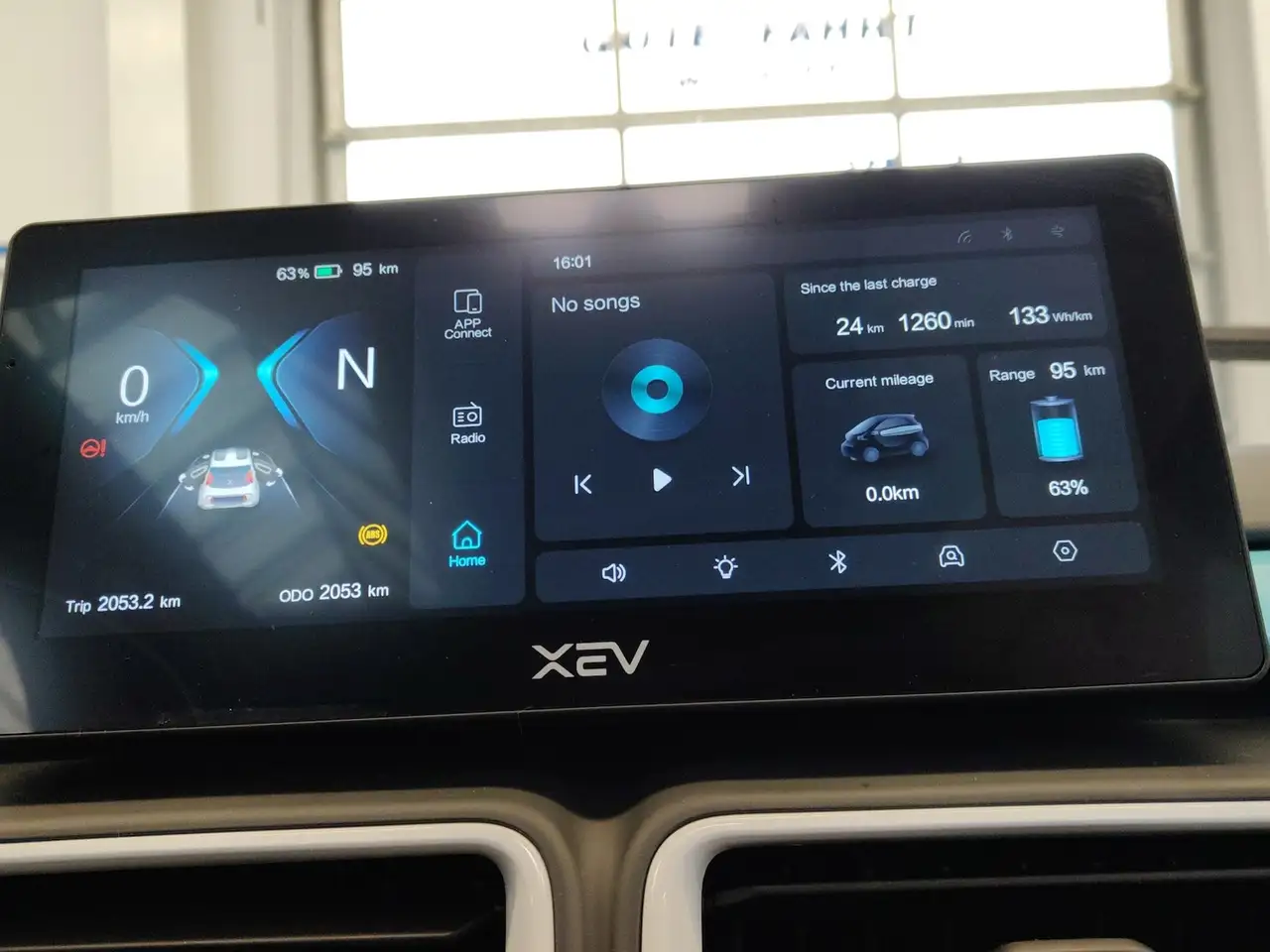 XEV Yoyo Luxury 2 Sitze Reichw. 150 km / 85km/h 28