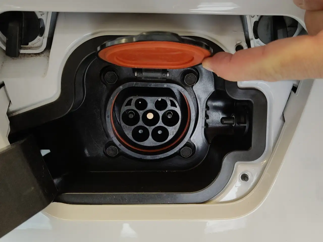XEV Yoyo Luxury 2 Sitze Reichw. 150 km / 85km/h 26