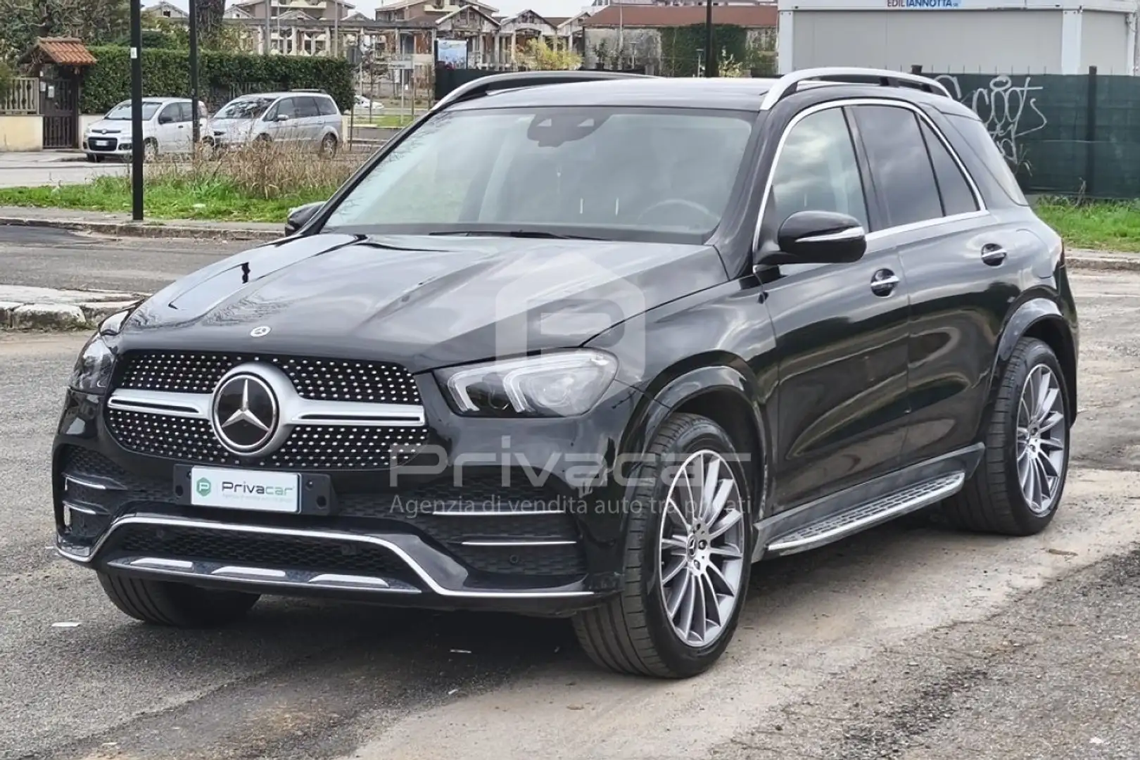 Mercedes-Benz GLE 350 GLE 350 de hybrid EQ 4Matic Premium Schwarz - 1