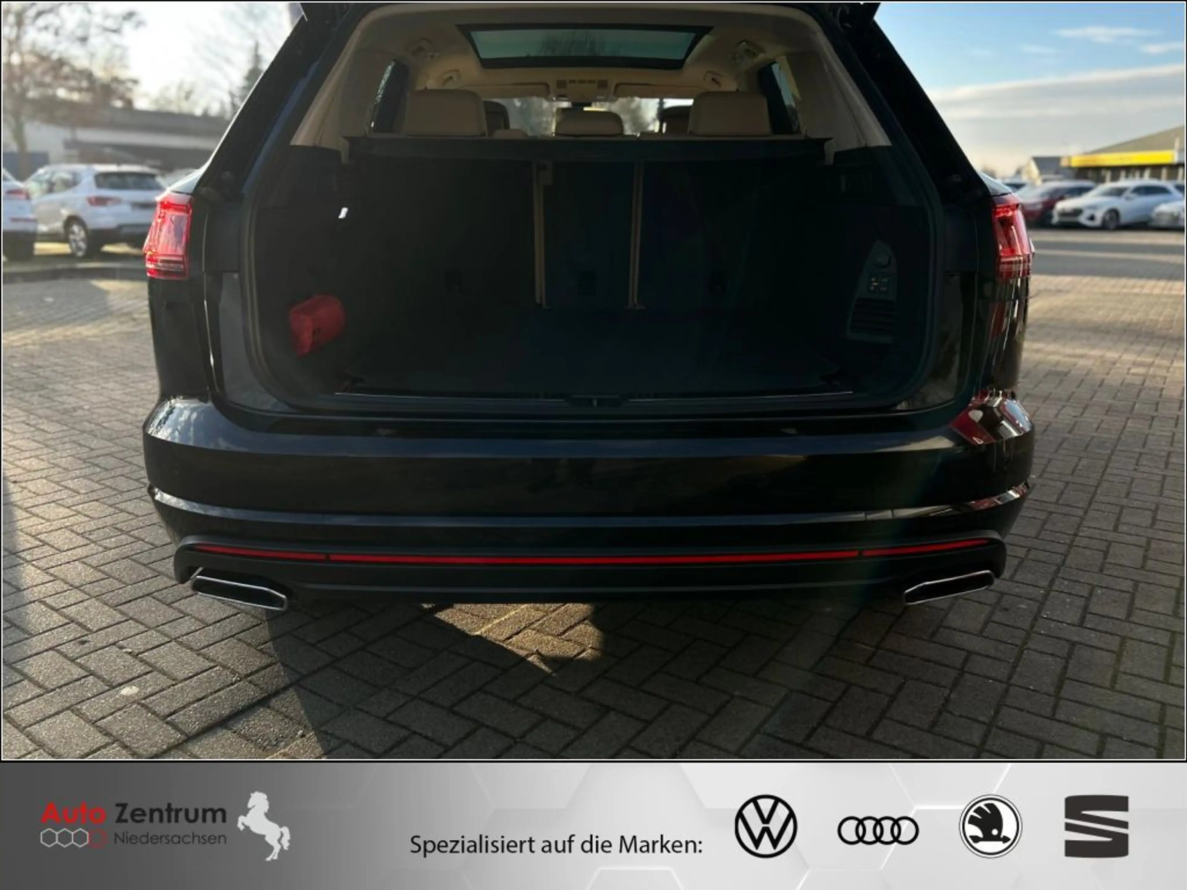 Volkswagen Touareg 3.0 V6 TDI Eleg Mwst.ausw, BEIGE AHK*PANO StandHzg — photo 9