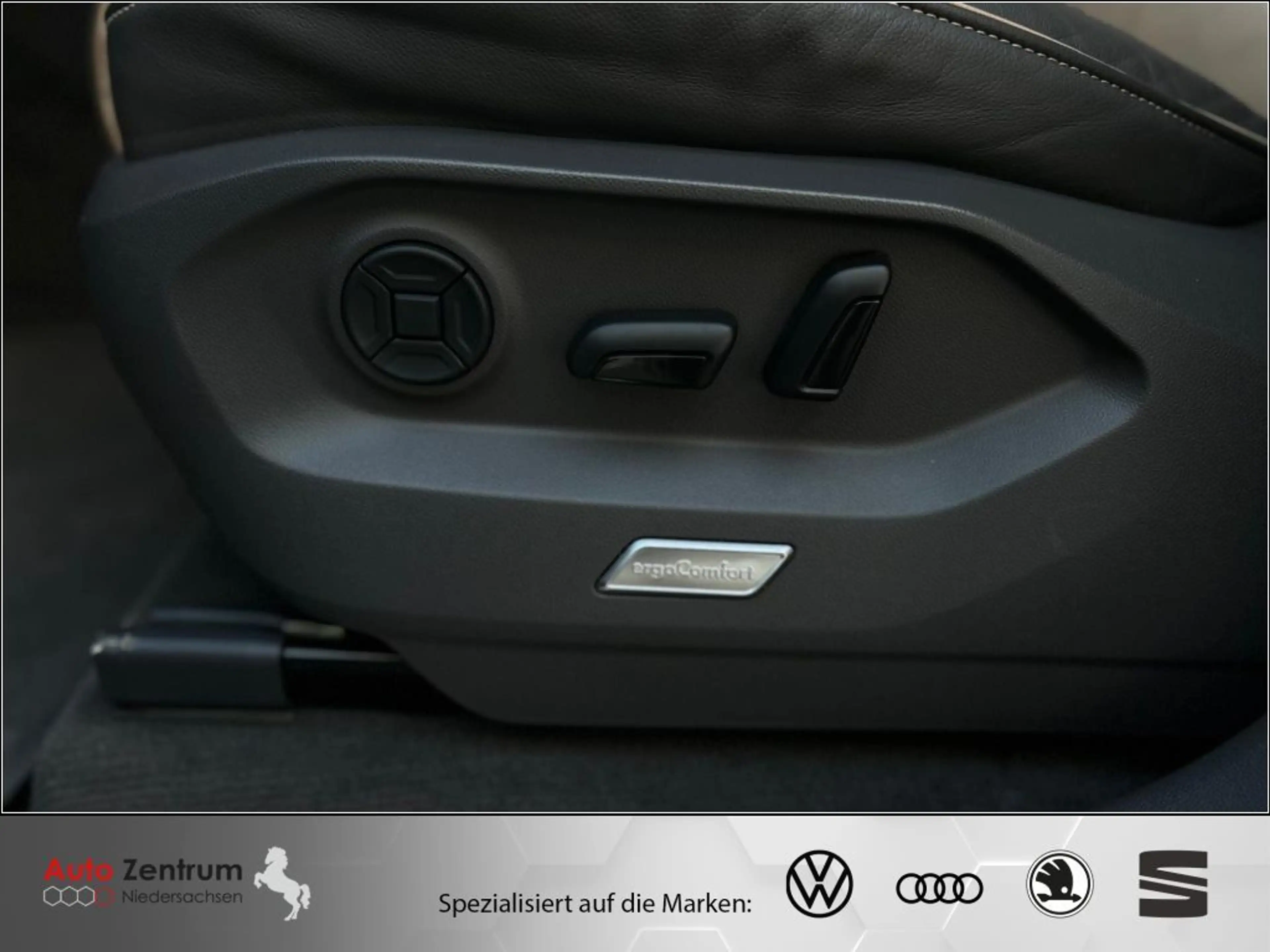 Volkswagen Touareg 3.0 V6 TDI Eleg Mwst.ausw, BEIGE AHK*PANO StandHzg — photo 14
