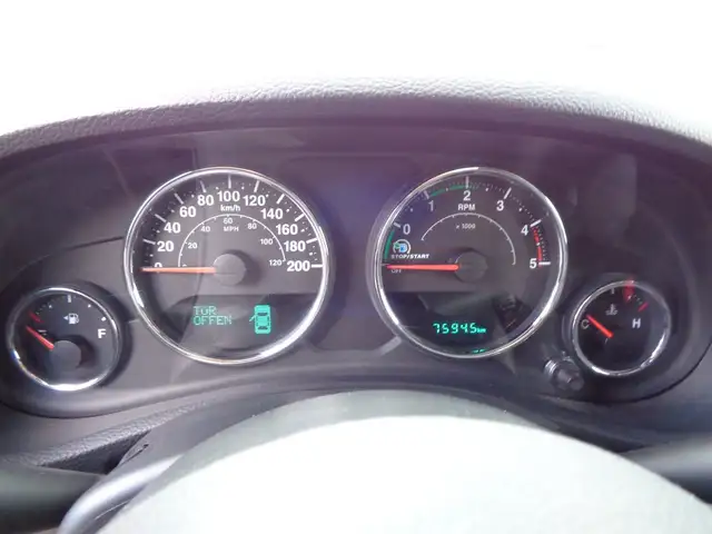Jeep Wrangler view 9