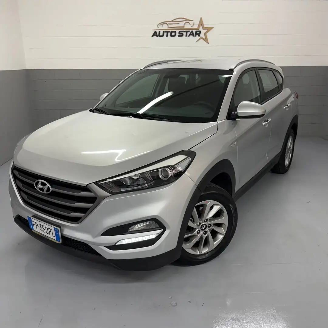 Hyundai TUCSON 1.6 gdi UNICO PROPRIETARIO - 2