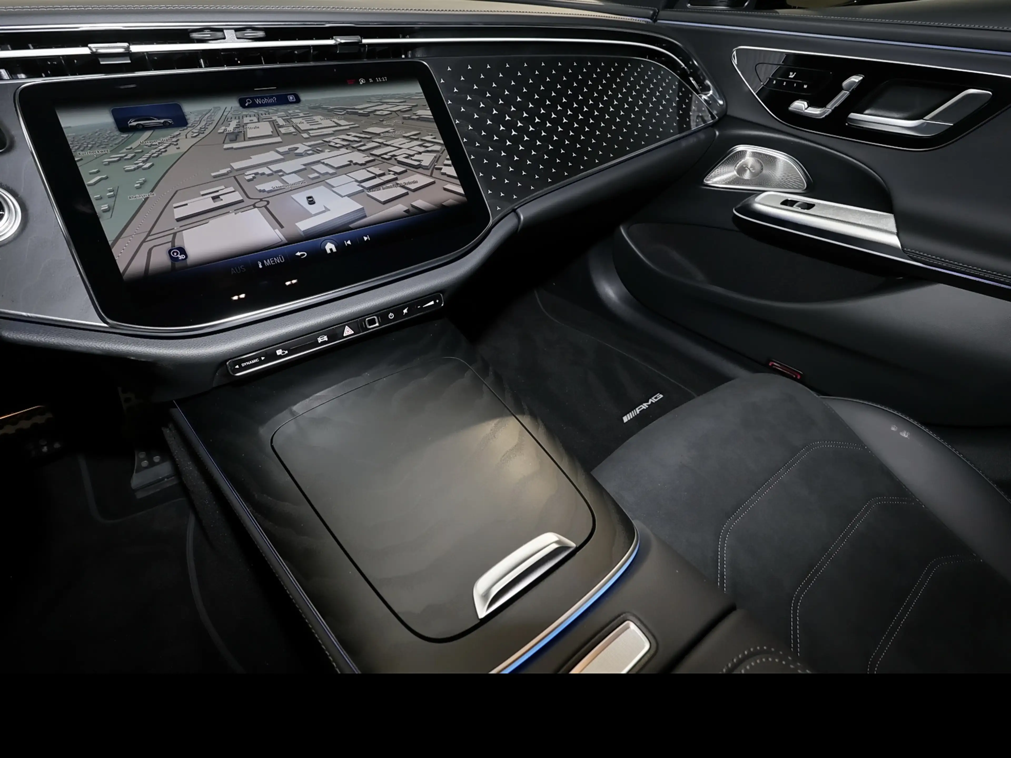 Mercedes-Benz E 220 d T AMG MBUX+360°+DIG-LED+Pano+AHK+Distron — photo 10