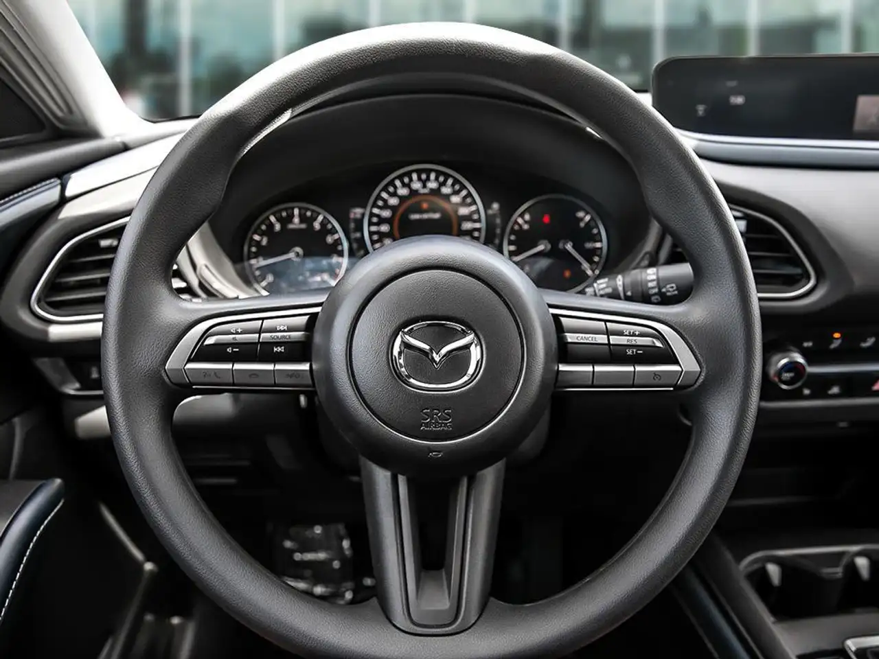 Mazda CX-30 снимка Mazda CX-30