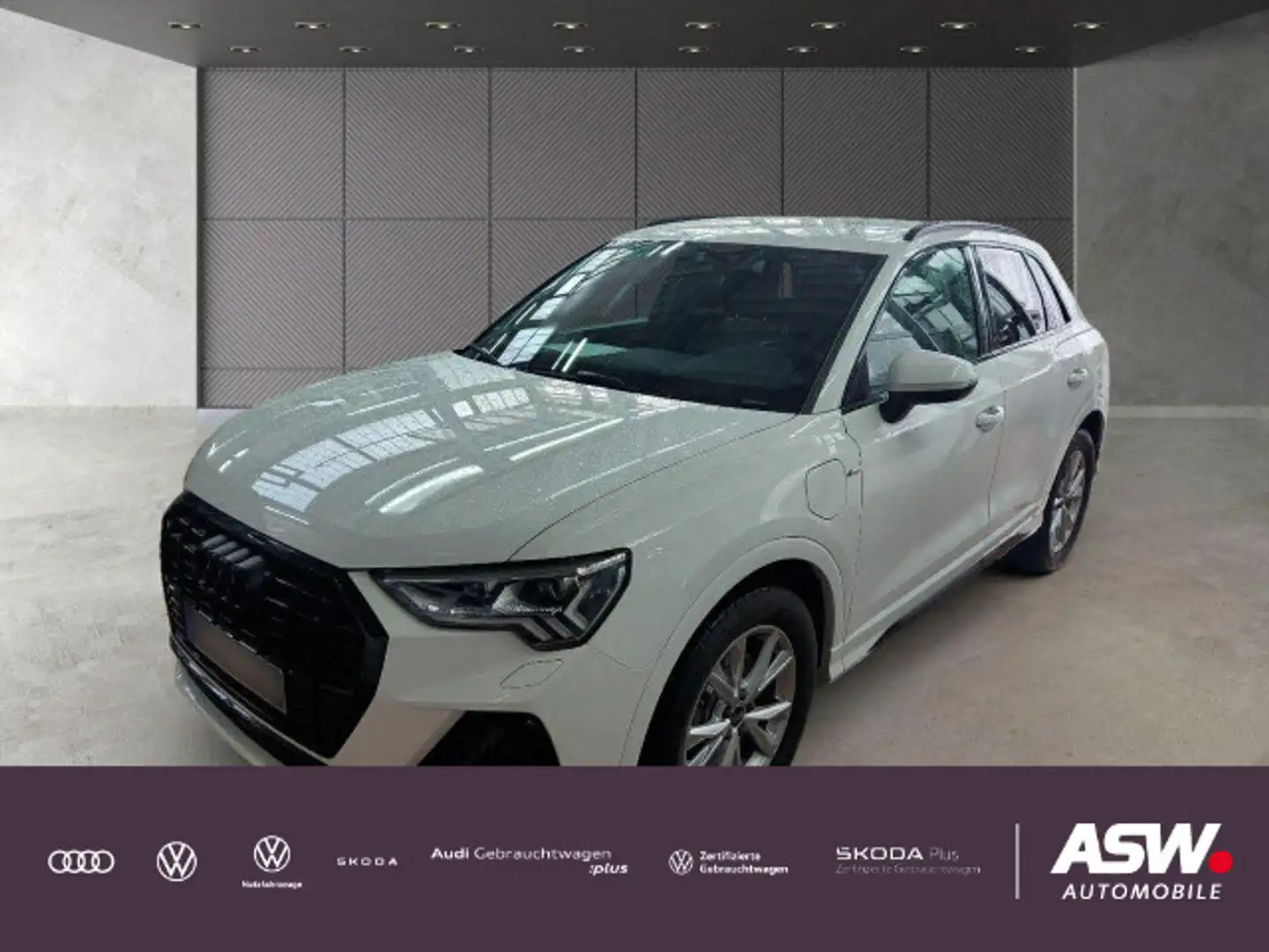 Audi Q3 S line 45TFSI e Stron LED Navi 360° SONOS AHK Weiß - 1