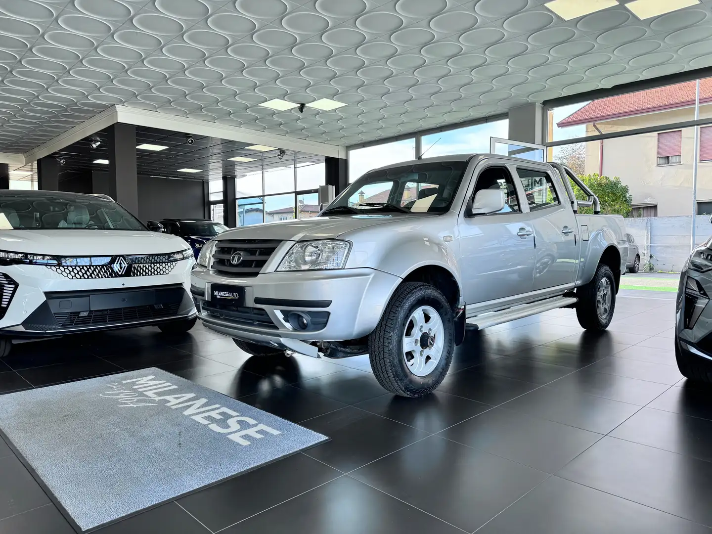 Tata Xenon Xenon 2.2 td 16v Dicor 4x4 pl Gris - 2