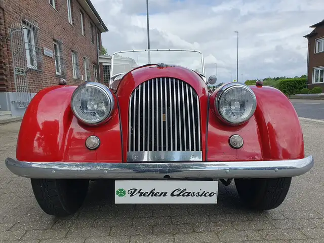 Morgan 4/4 4 + 4 Roadster