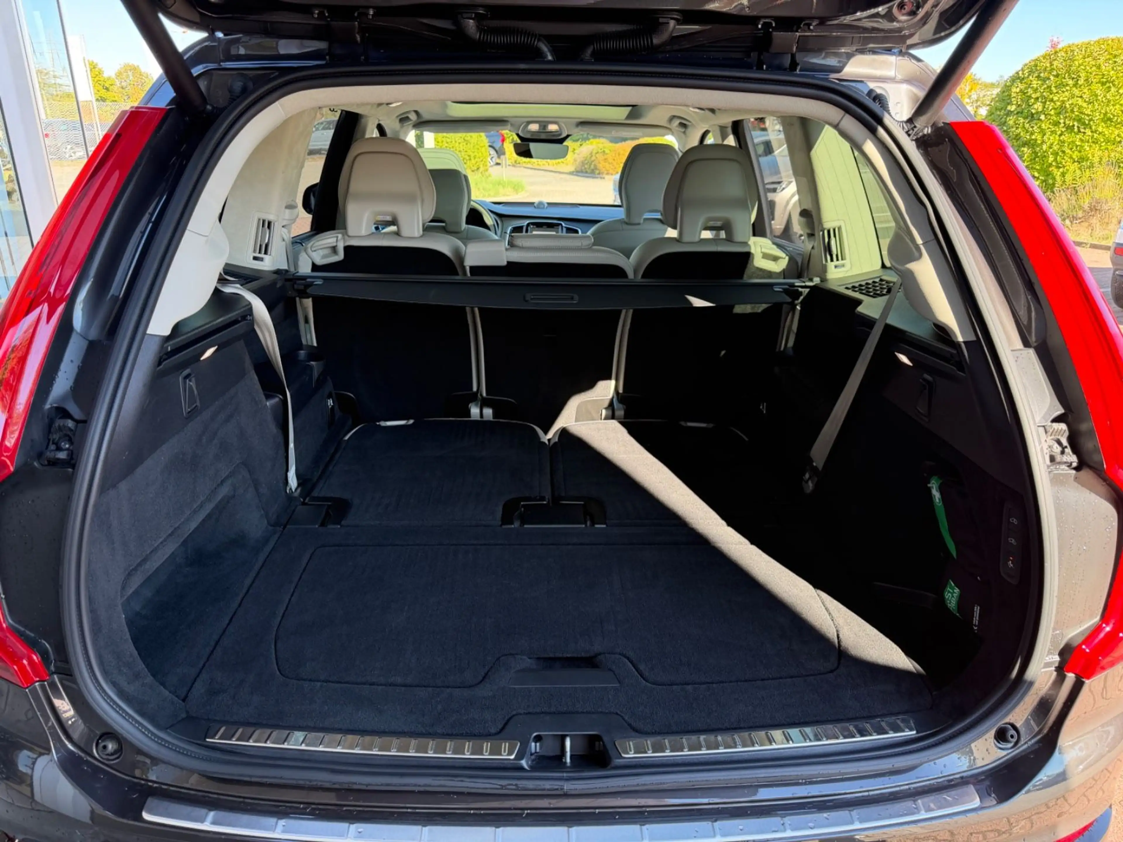Volvo XC90 T8 AWD Ultra Dark Auto — photo 15
