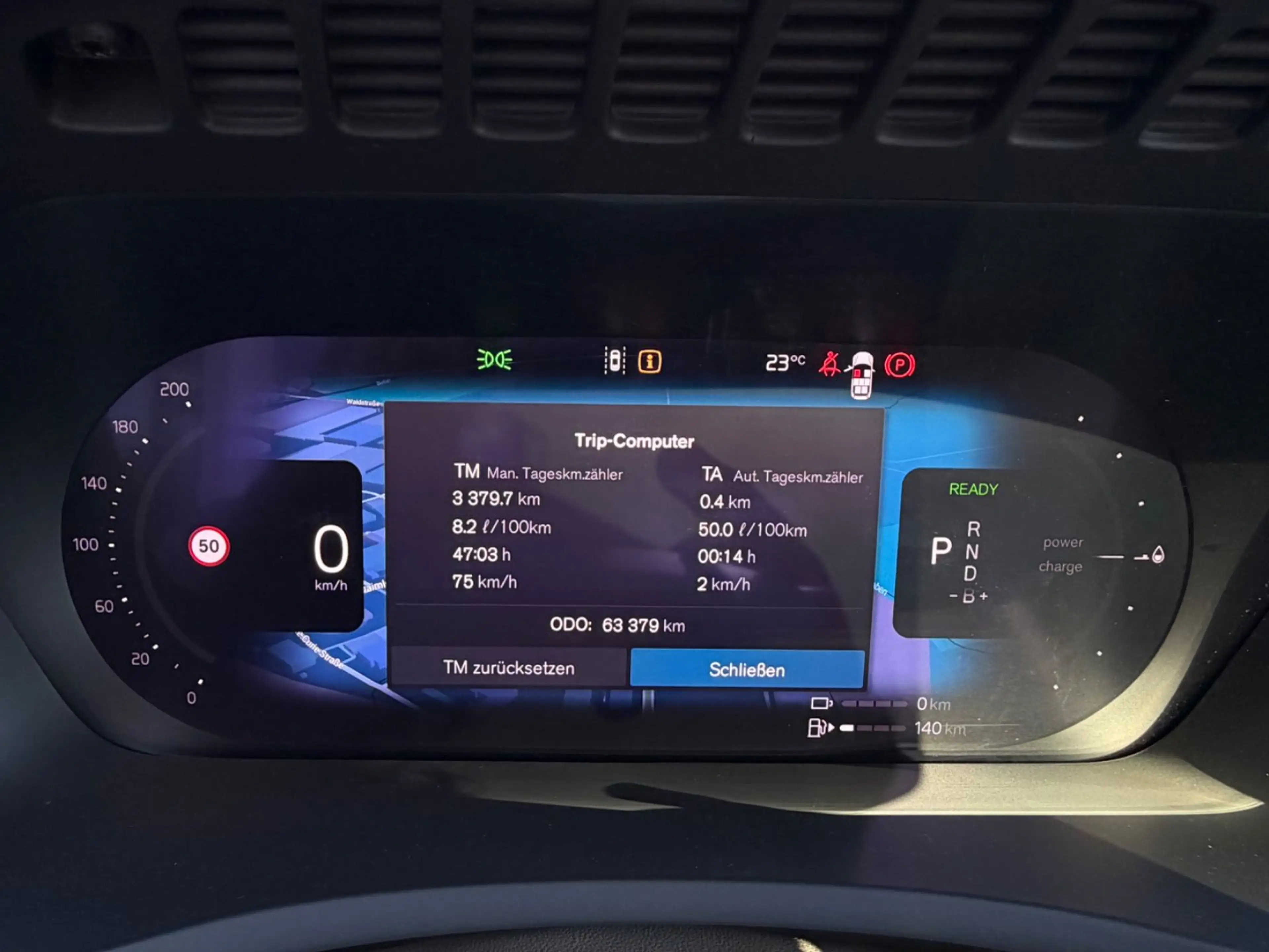 Volvo XC90 T8 AWD Ultra Dark Auto — photo 12