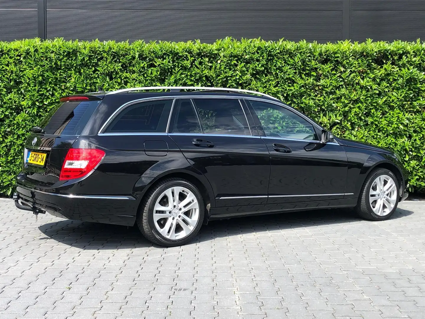 Mercedes-Benz C 180 Estate Prestige Avantgarde, FACELIFT, PANO, LEDER, Negro - 2