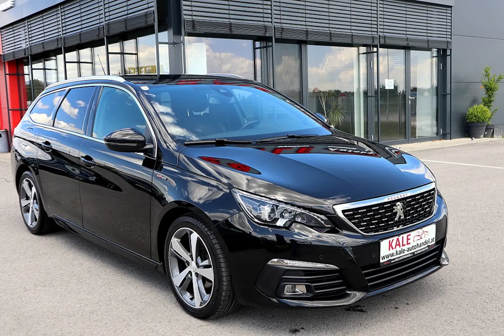 Peugeot 308 SW 1,5 BlueHDI 130 GT Line S&S *1.Besitz*Navi*LED* Schwarz - 2