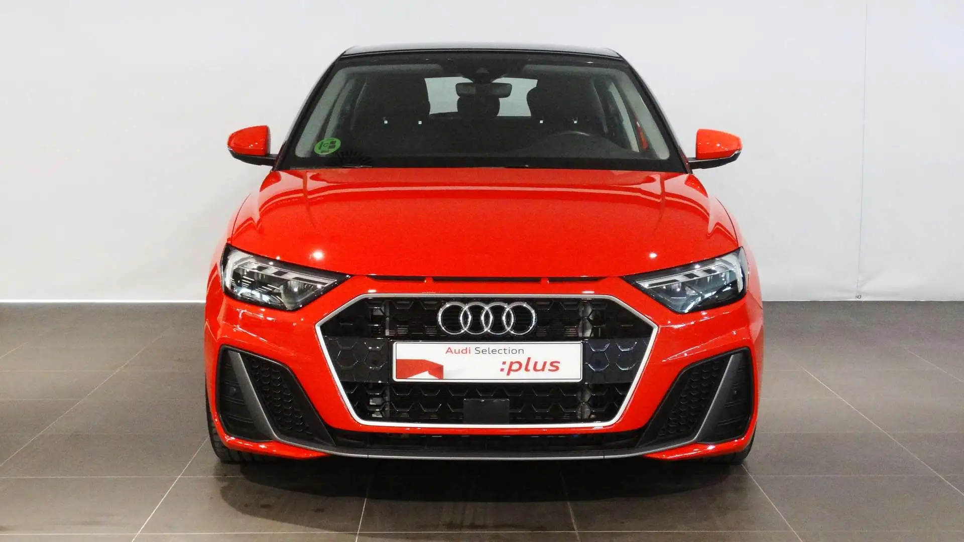Audi A1 Sportback 30 TFSI Adrenalin Rojo - 2
