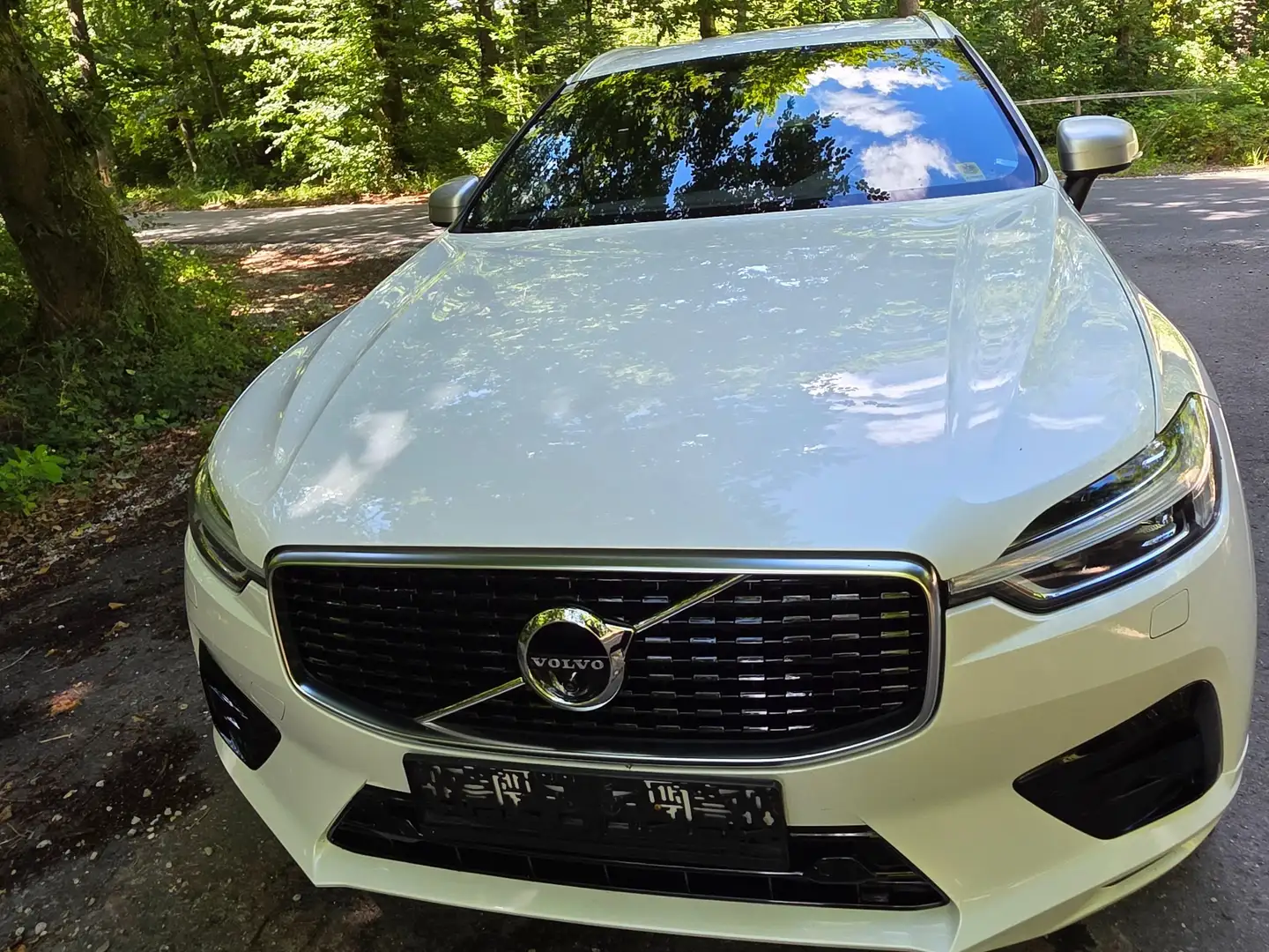 Volvo XC60 XC60 D4 R-Design Geartronic R-Design Weiß - 2