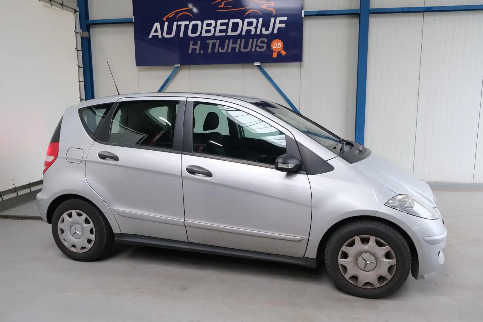 Mercedes-Benz A 150 Classic Grijs - 2
